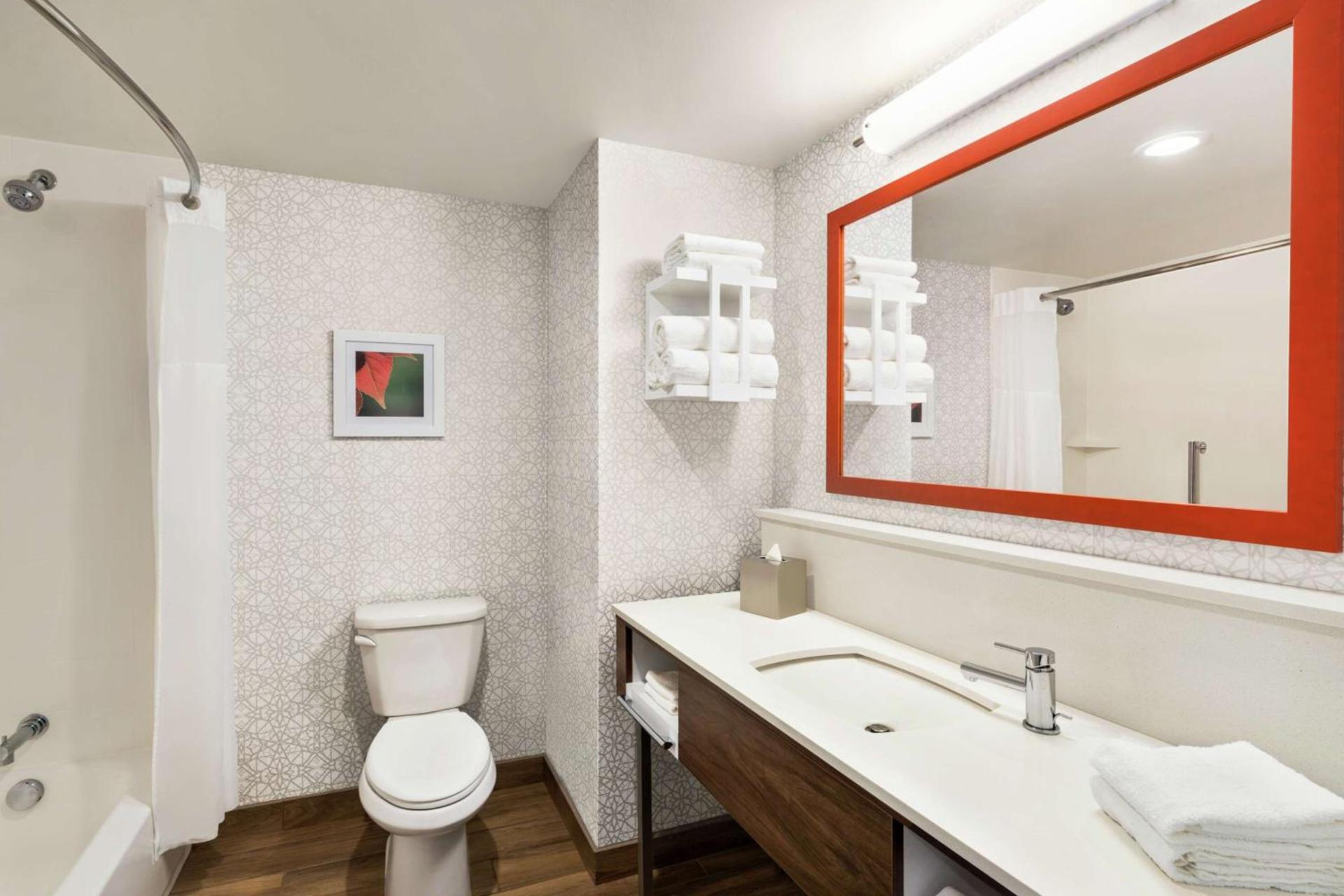 Hampton Inn & Suites Olean, Ny photo 59