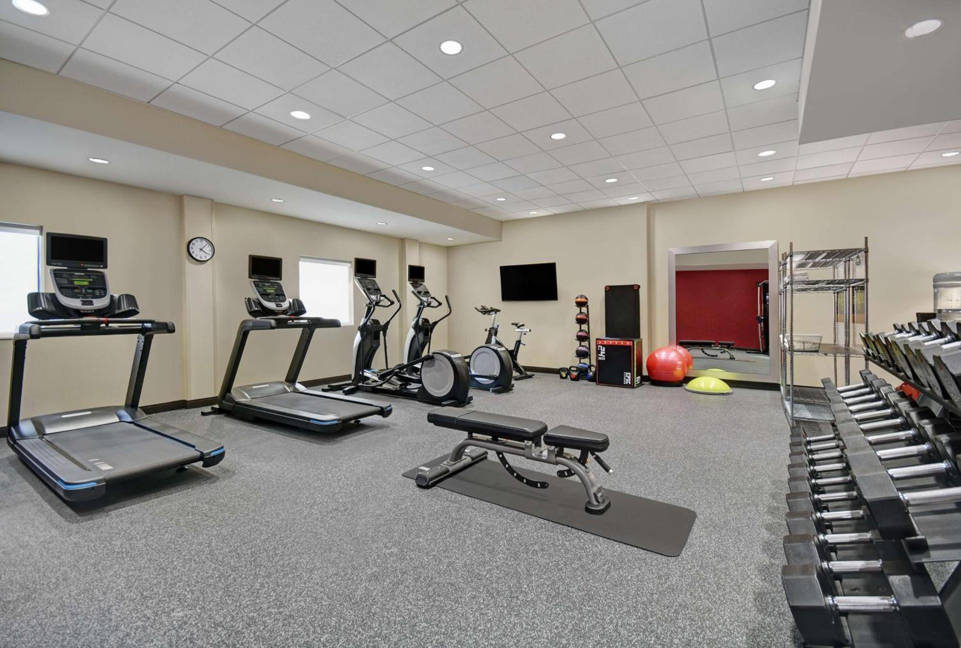 Home2 Suites by Hilton Blacksburg University photo 17