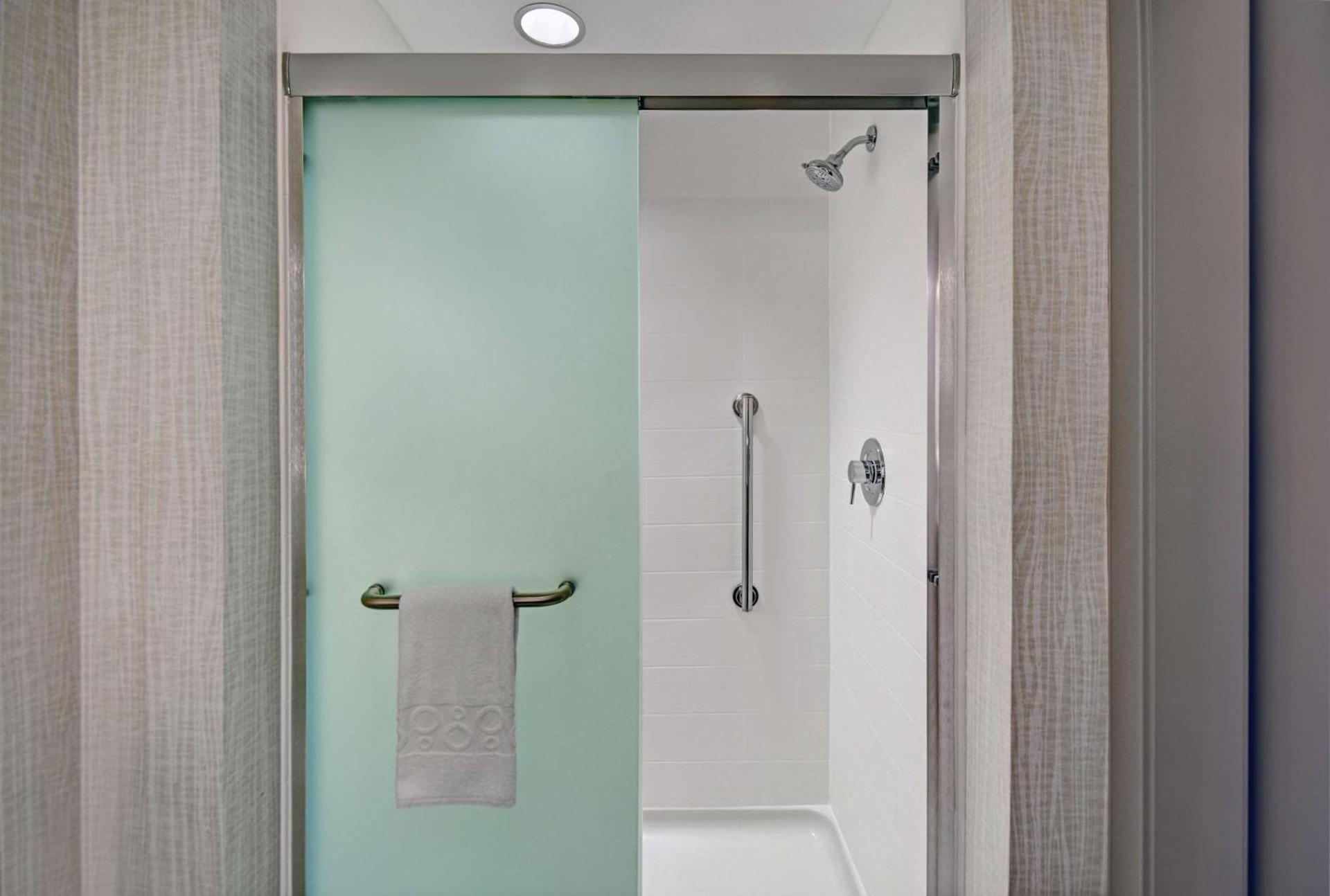 Home2 Suites by Hilton Blacksburg University photo 25