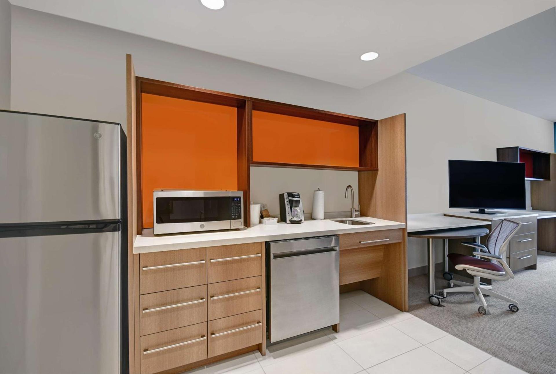 Home2 Suites by Hilton Blacksburg University photo 36