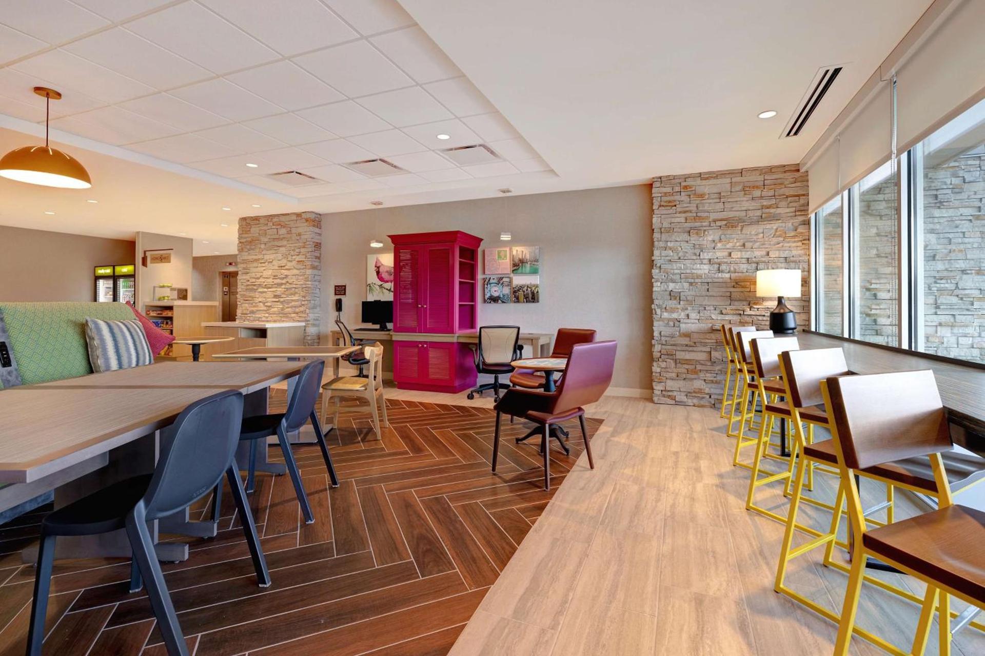Home2 Suites By Hilton Lincolnshire Chicago photo 6