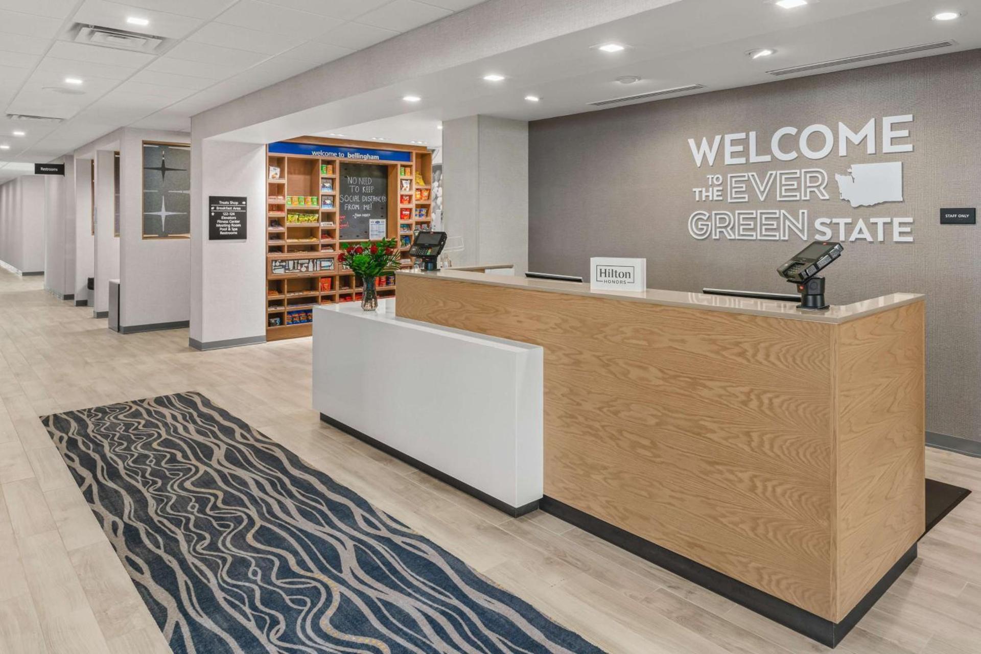 Hampton Inn Bellingham Airport, WA photo 6