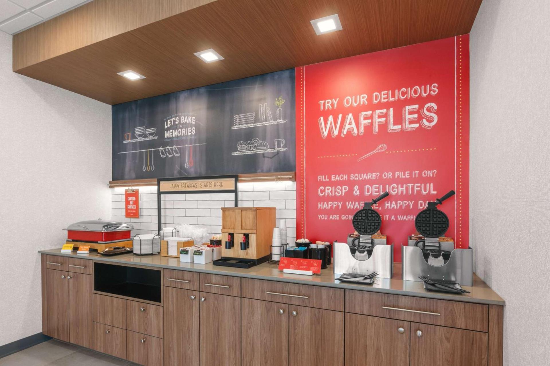 Hampton Inn Bellingham Airport, WA photo 9