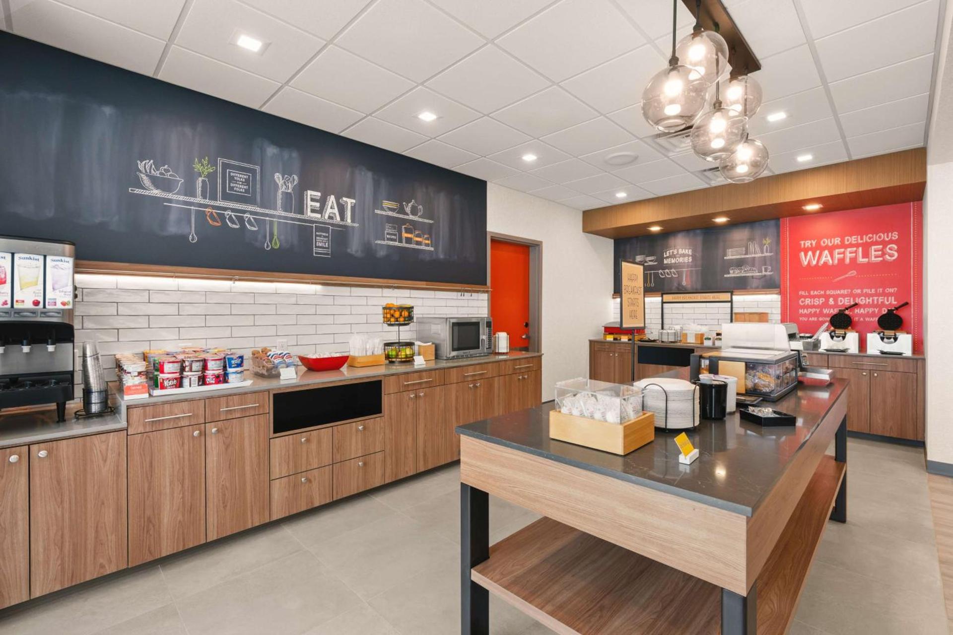 Hampton Inn Bellingham Airport, WA photo 10