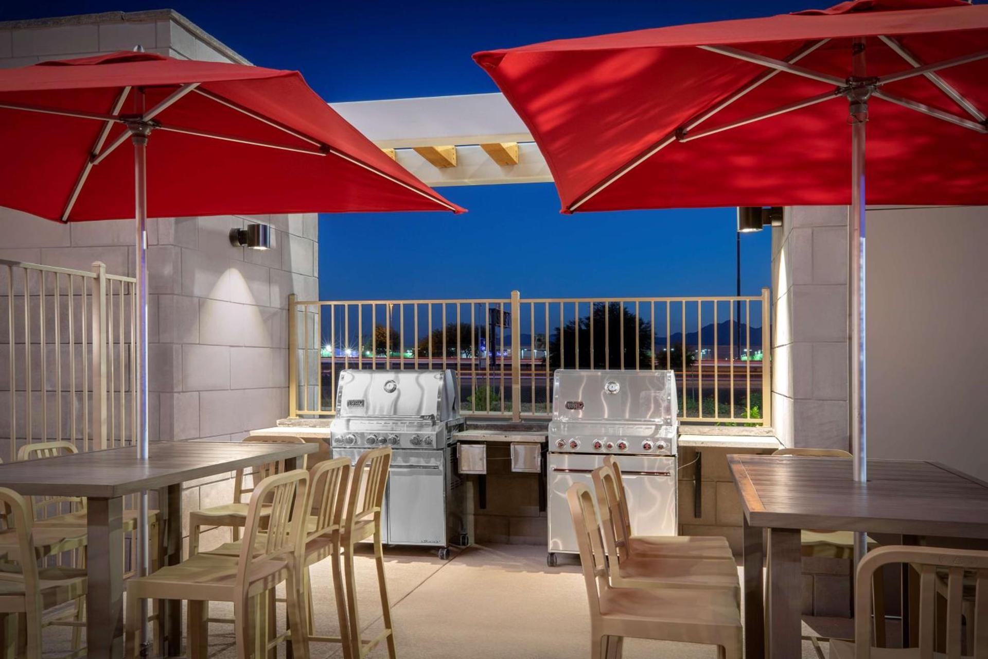 Home2 Suites By Hilton Phoenix Avondale, Az photo 9