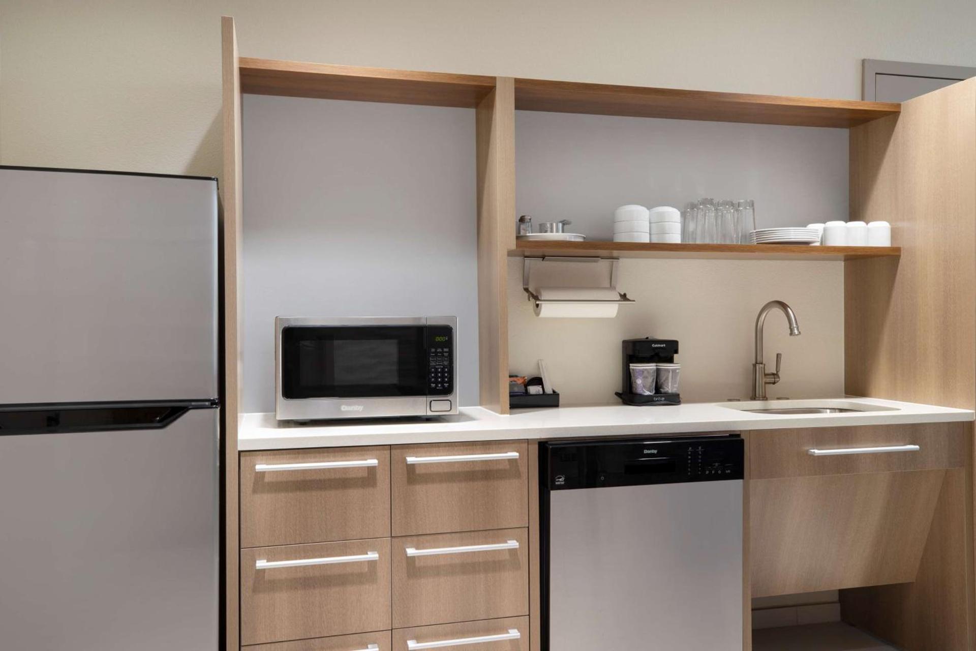 Home2 Suites By Hilton Phoenix Avondale, Az photo 42