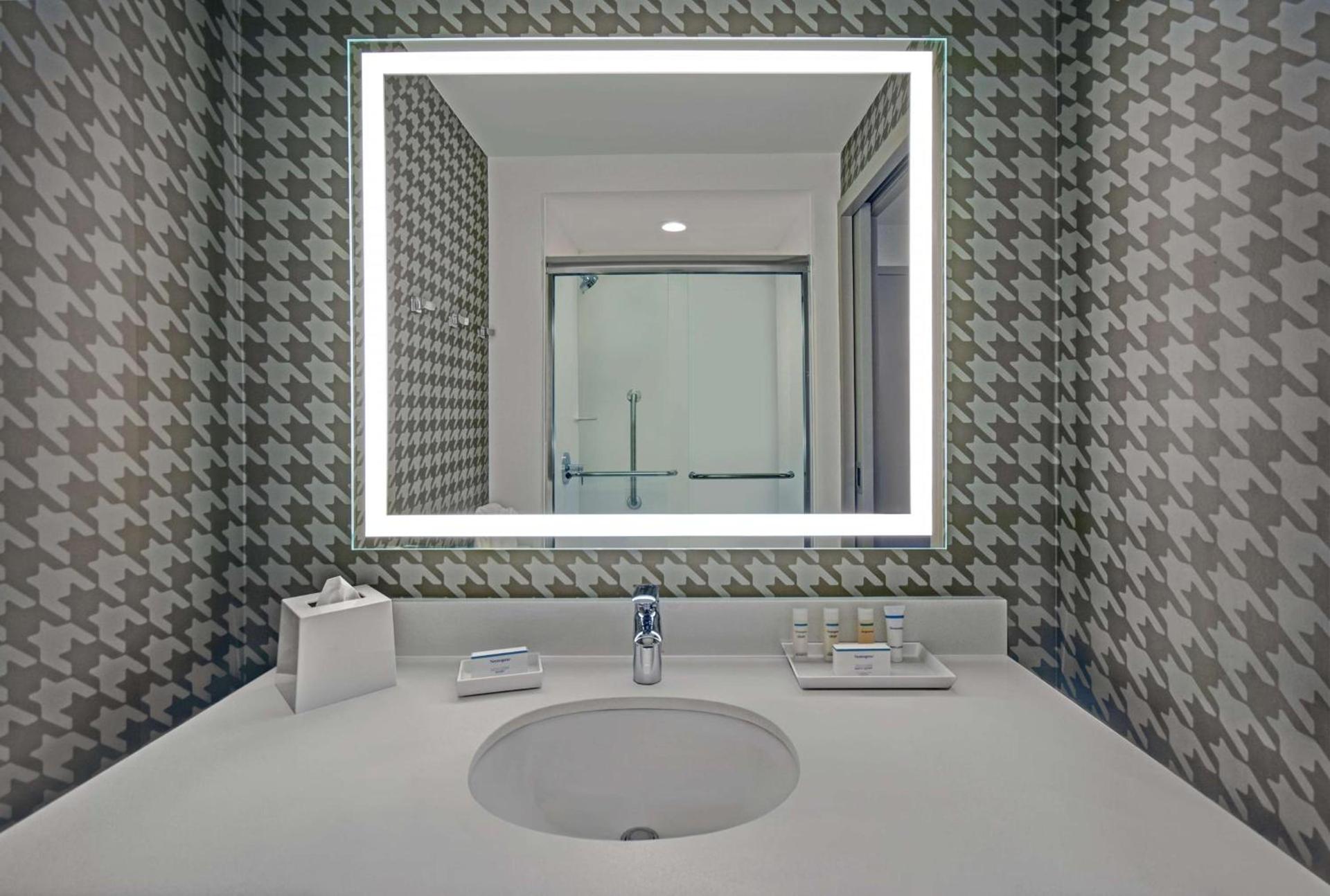 Home2 Suites by Hilton Houston Medical Center, TX photo 20