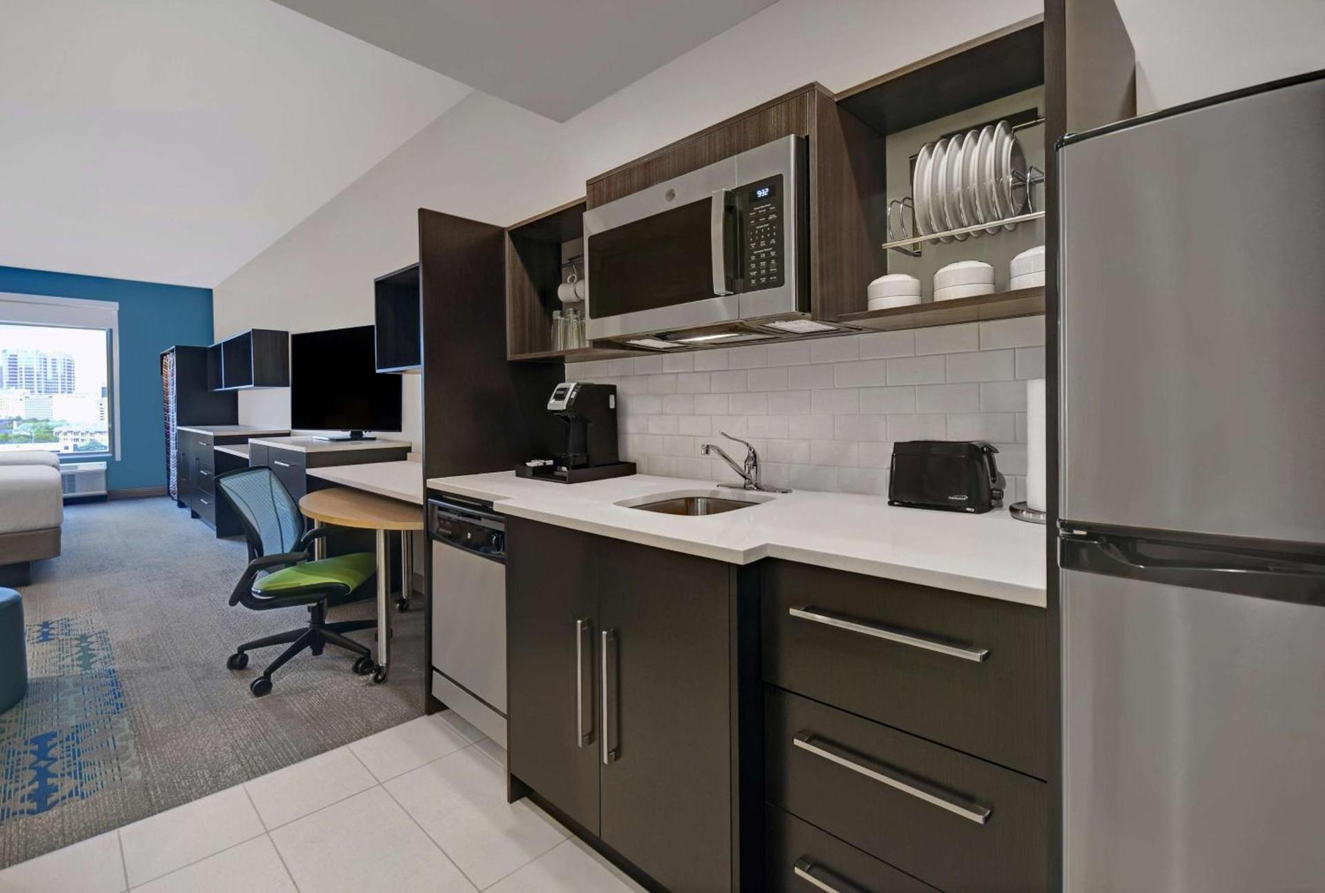 Home2 Suites by Hilton Houston Medical Center, TX photo 29
