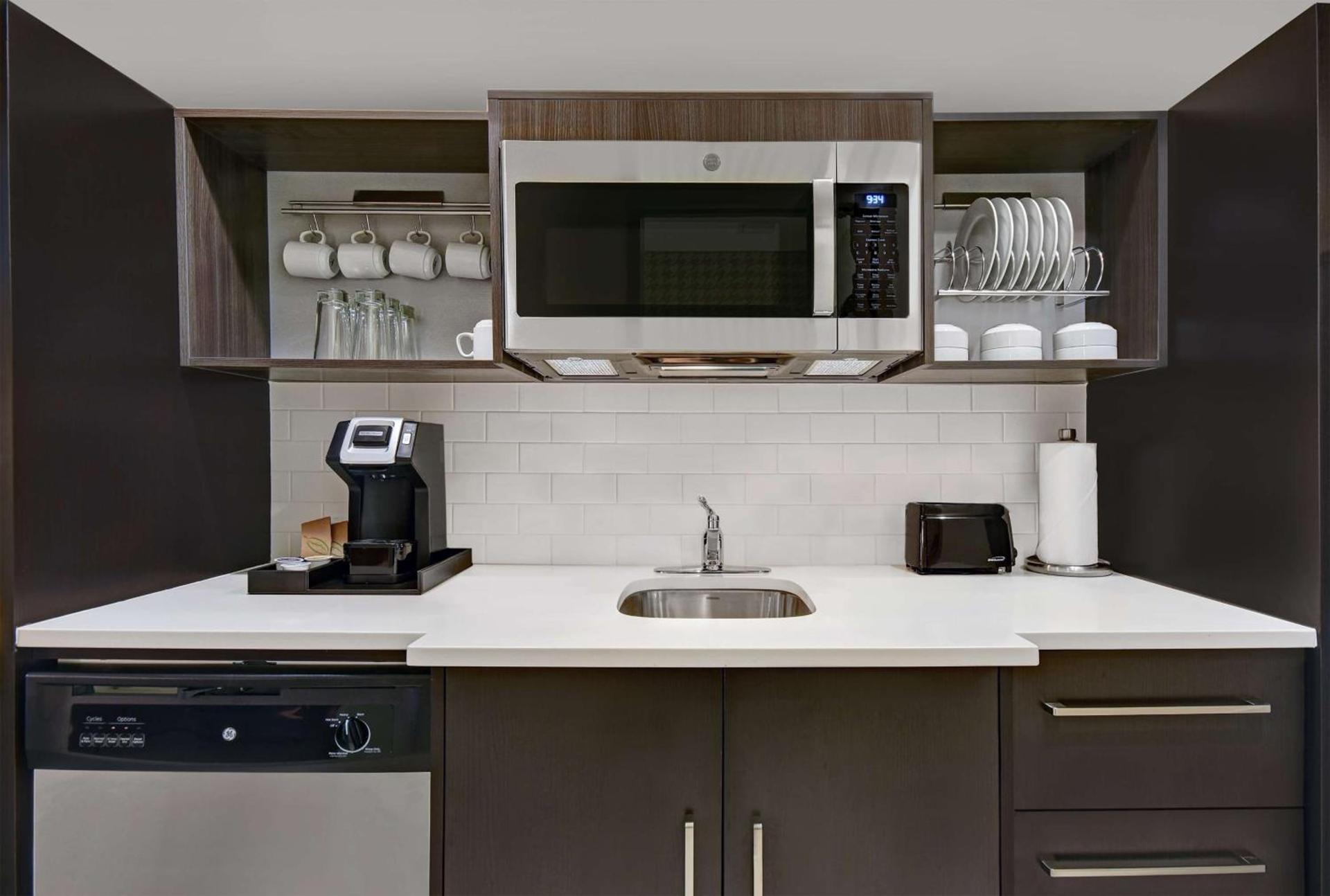 Home2 Suites by Hilton Houston Medical Center, TX photo 38