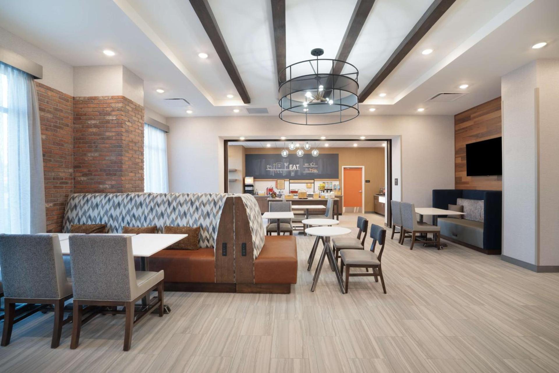 Hampton Inn Greer Greenville, Sc photo 21