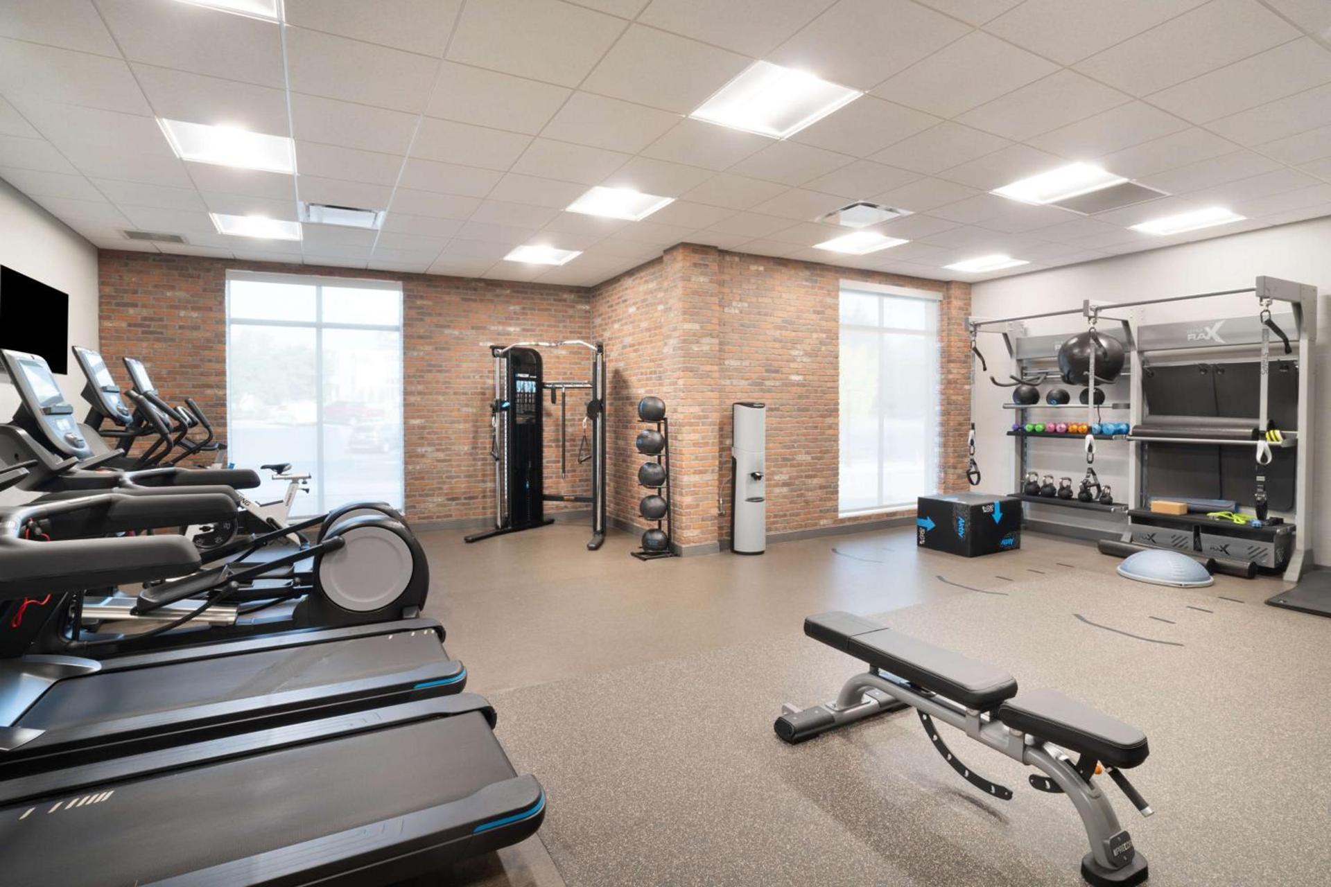 Hampton Inn Greer Greenville, Sc photo 26