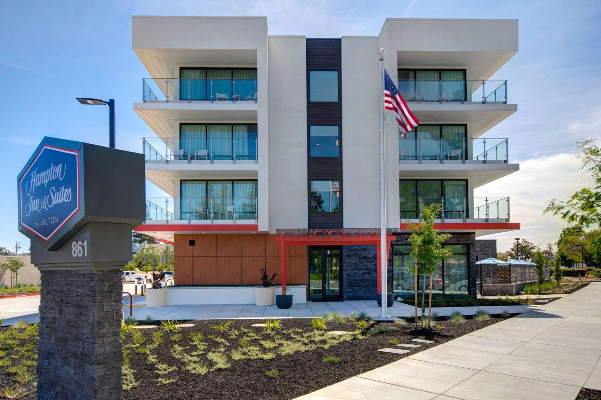 Hampton Inn & Suites Sunnyvale-Silicon Valley, Ca photo 12
