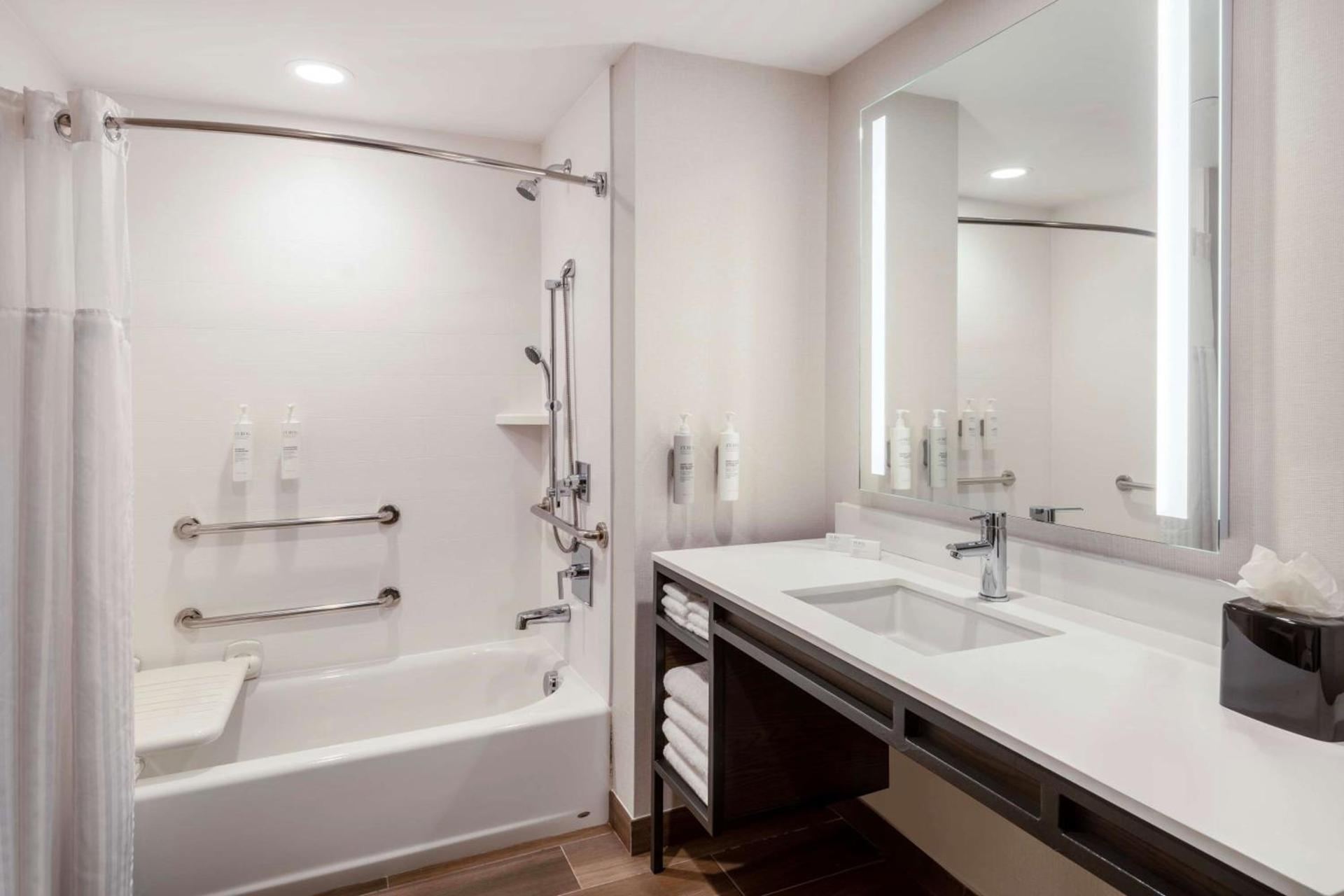 Hilton Garden Inn Chino Hills Pomona CA photo 26