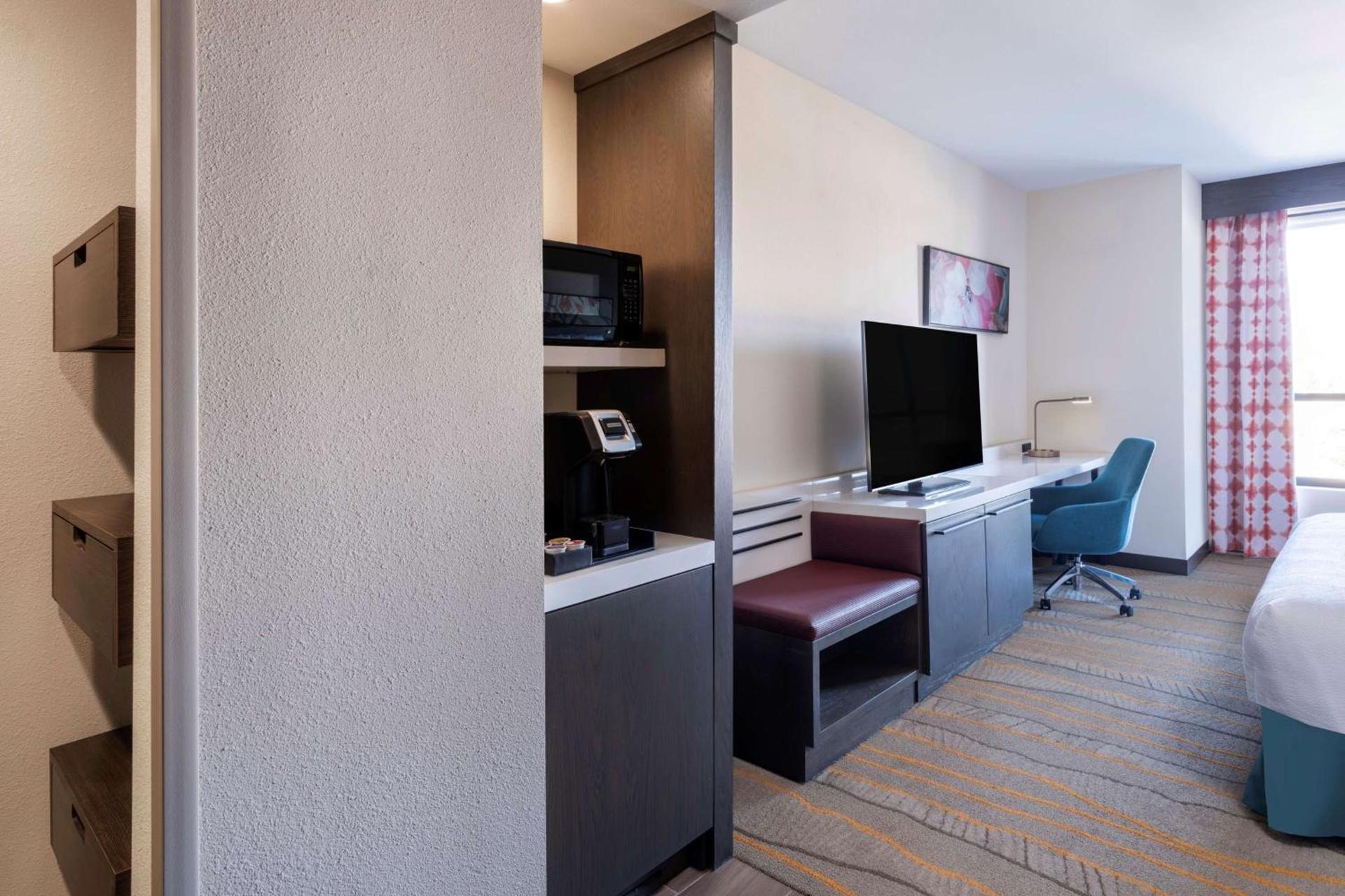 Hilton Garden Inn Chino Hills Pomona CA photo 36