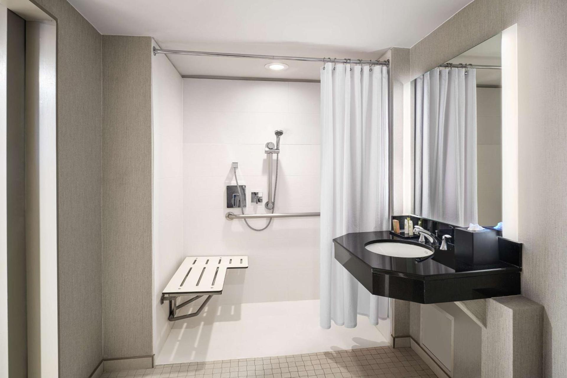 Hilton Richardson Dallas, TX photo 23