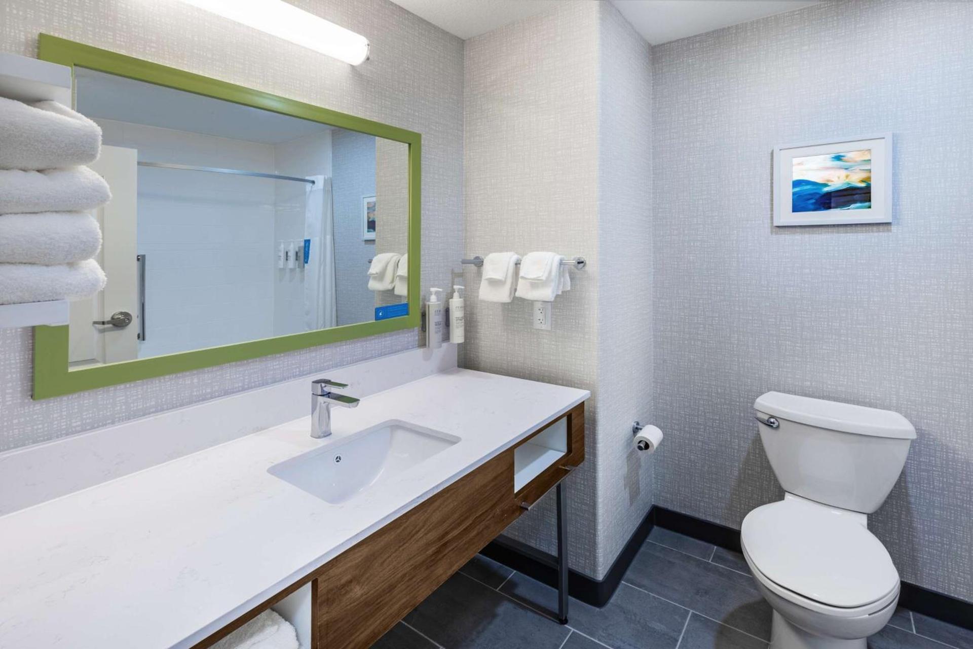 Hampton Inn & Suites Dallas I-30 Cockrell Hill, Tx photo 10