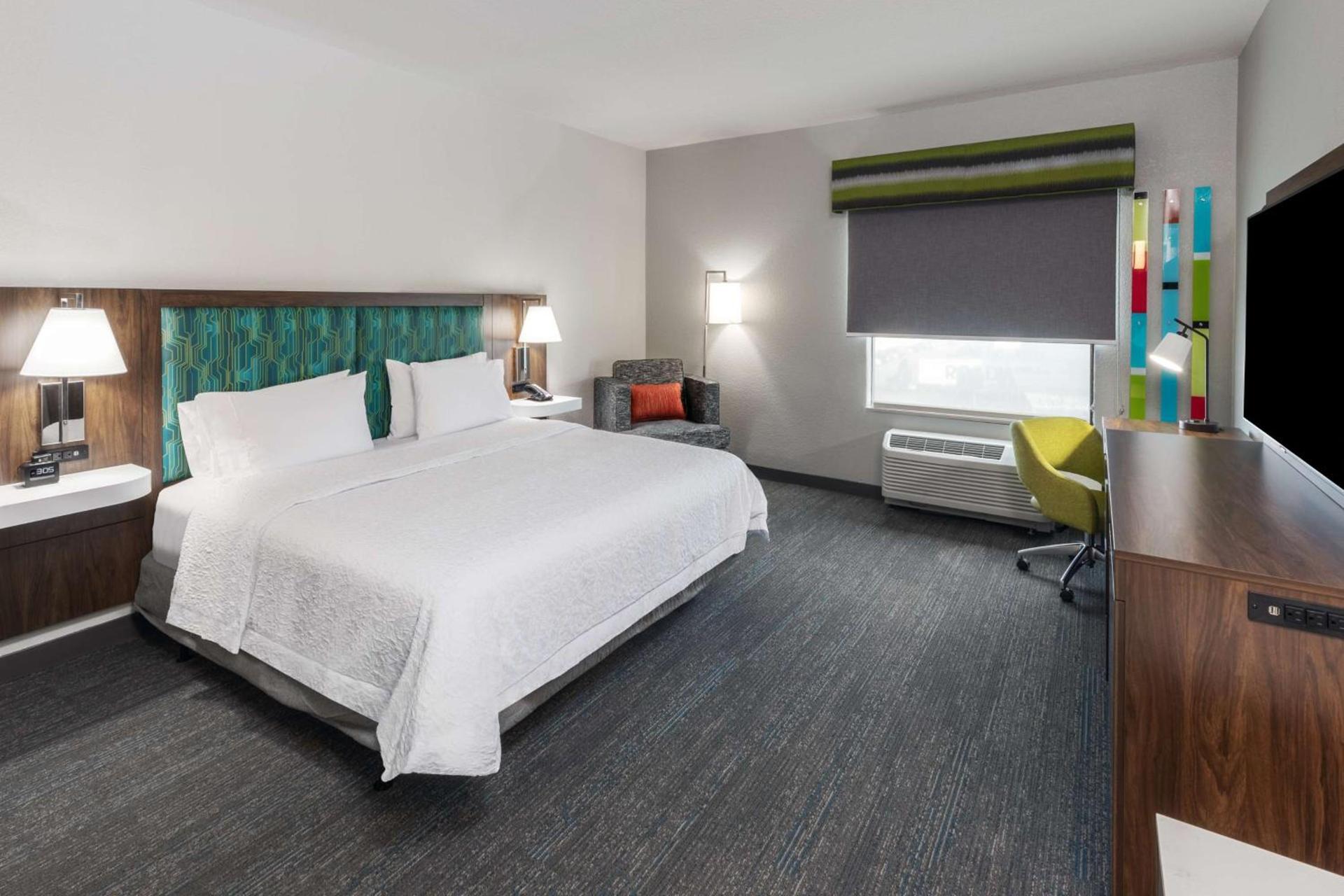 Hampton Inn & Suites Dallas I-30 Cockrell Hill, Tx photo 14