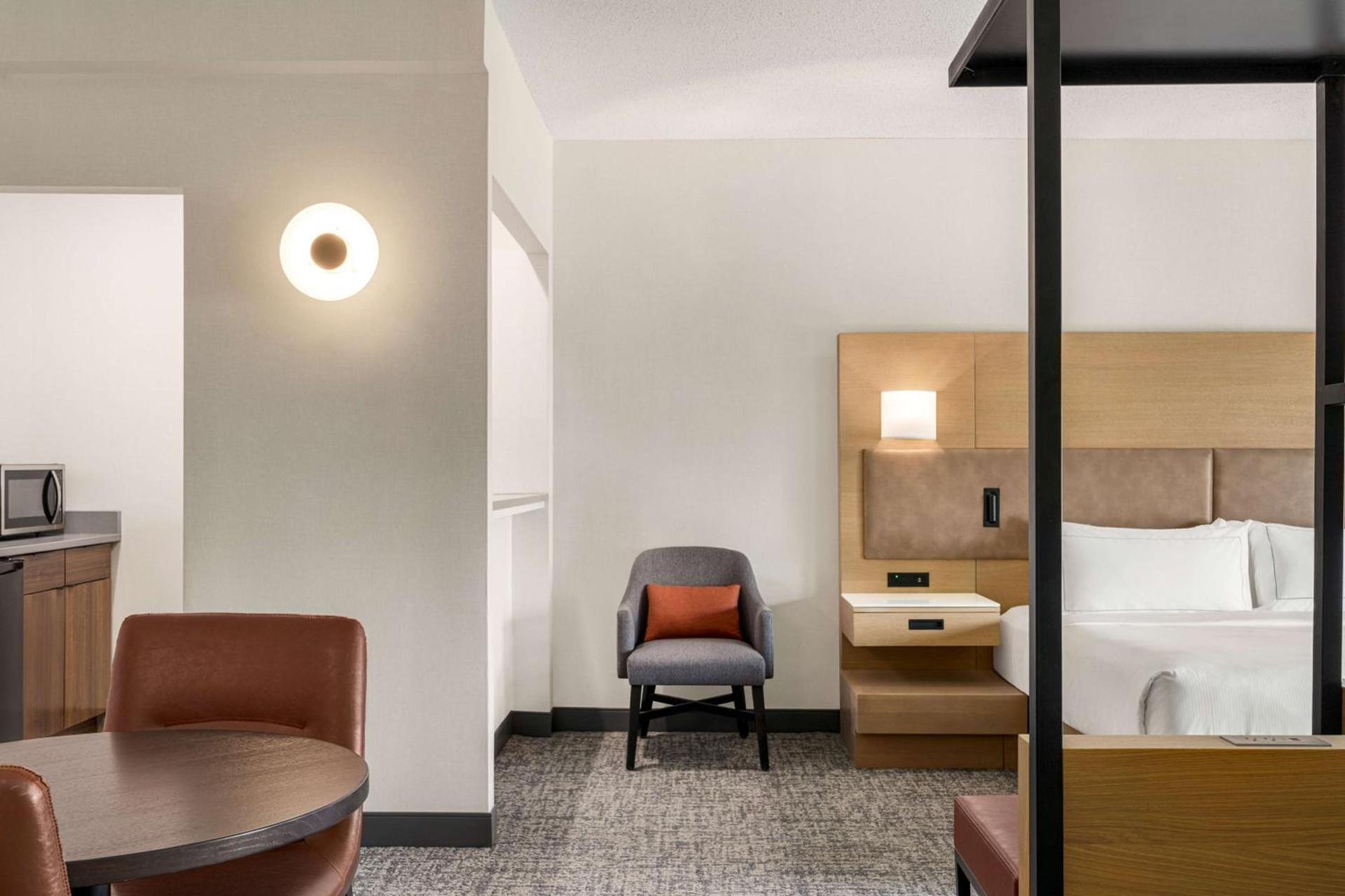 Doubletree By Hilton Columbus Dublin photo 18