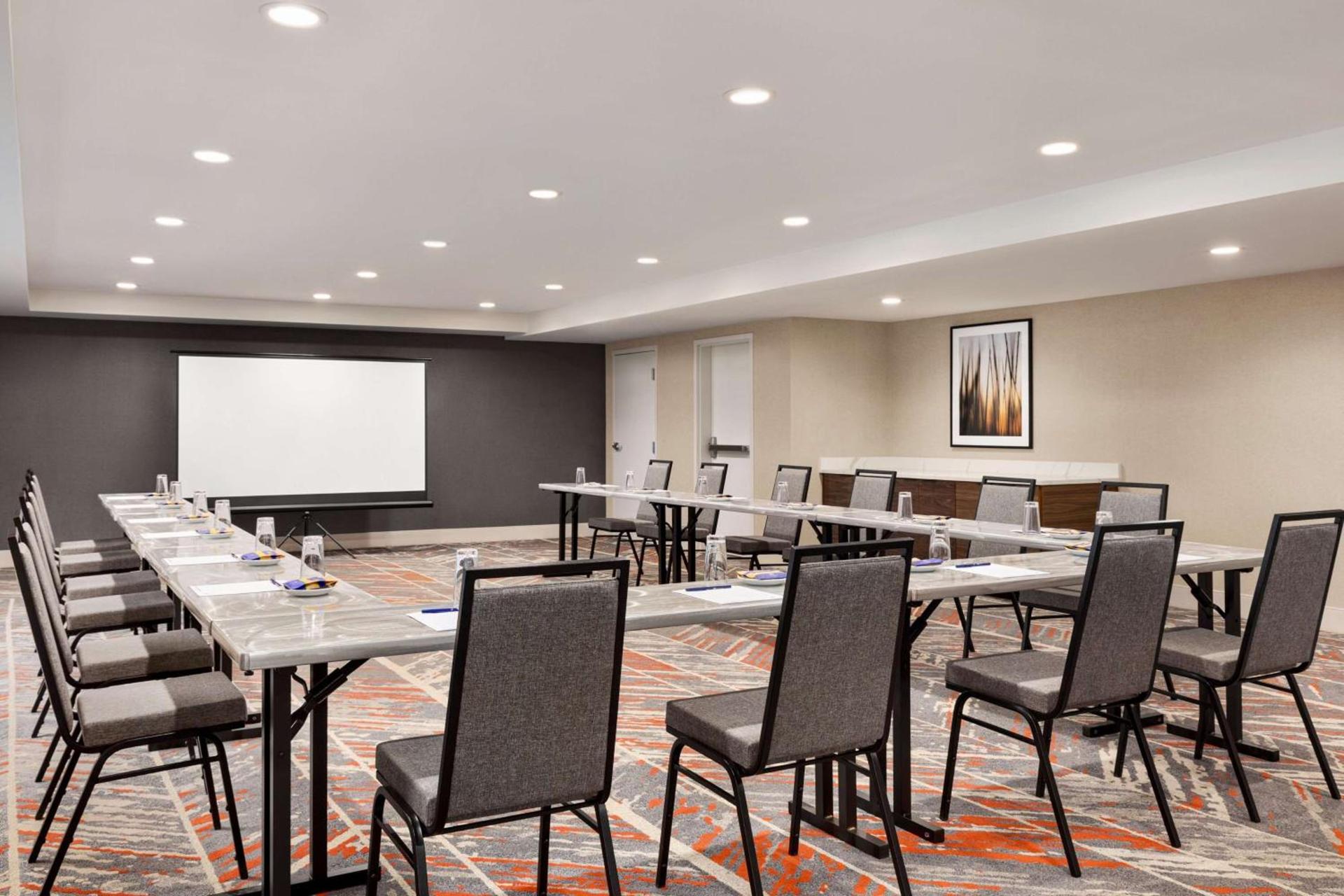 Doubletree By Hilton Columbus Dublin photo 32