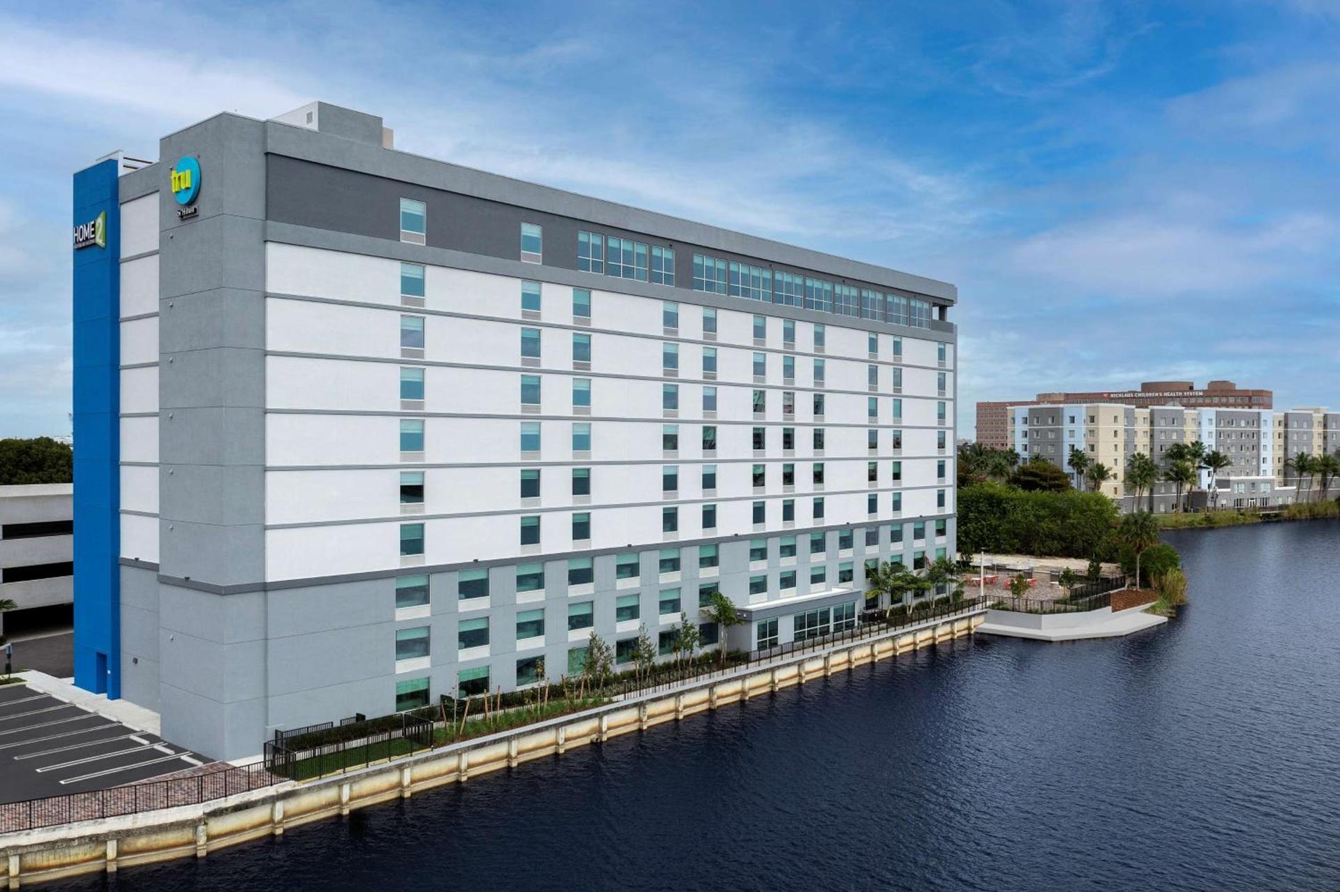 Home2 Suites By Hilton Miami Airport South Blue Lagoon photo 1