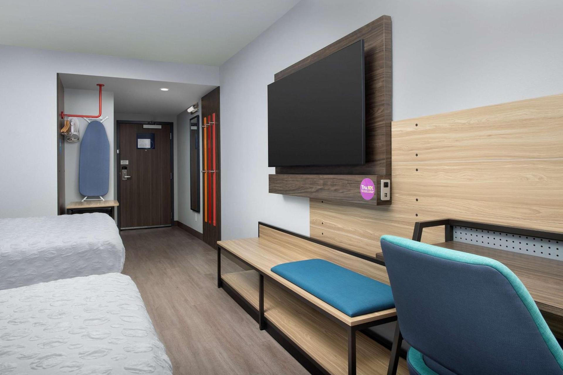Home2 Suites By Hilton Miami Airport South Blue Lagoon photo 32