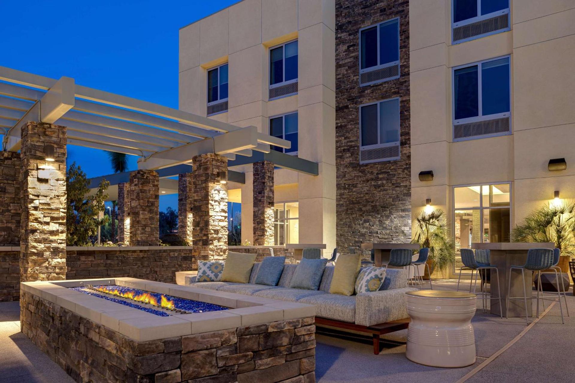 Hilton Garden Inn Temecula photo 8
