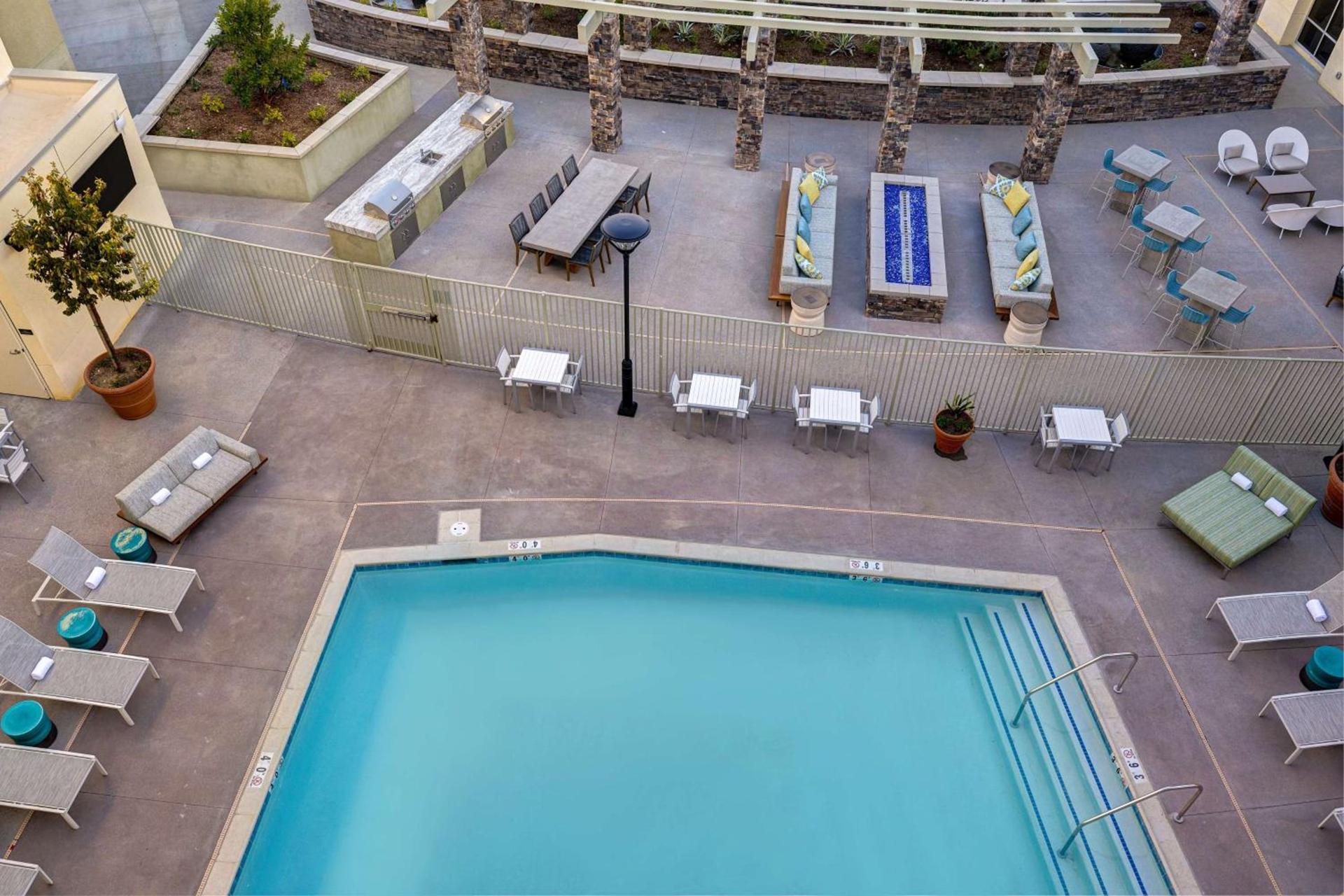 Hilton Garden Inn Temecula photo 49