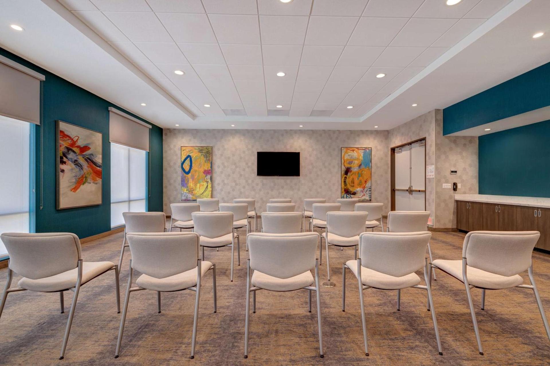 Hilton Garden Inn Temecula photo 59