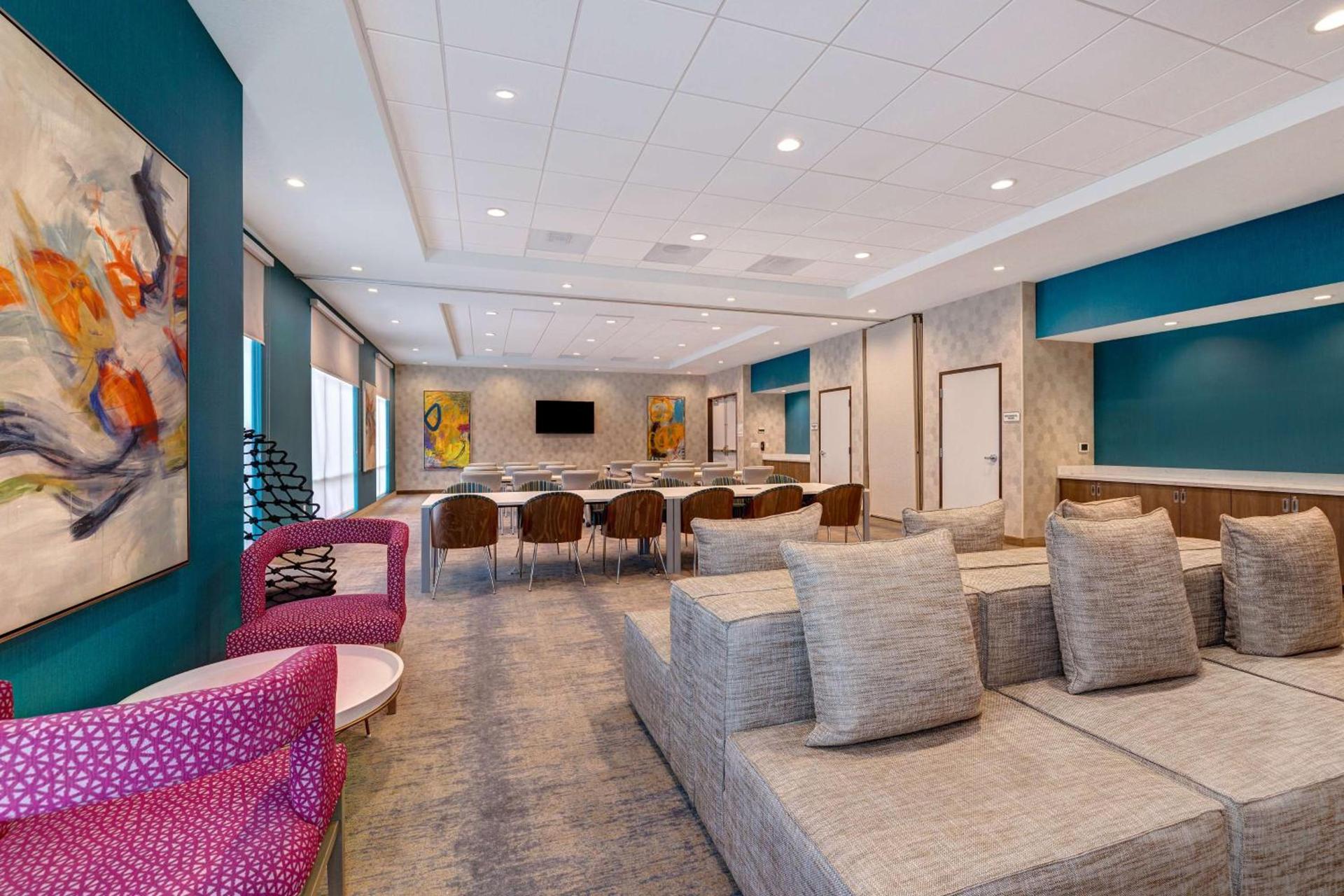 Hilton Garden Inn Temecula photo 62