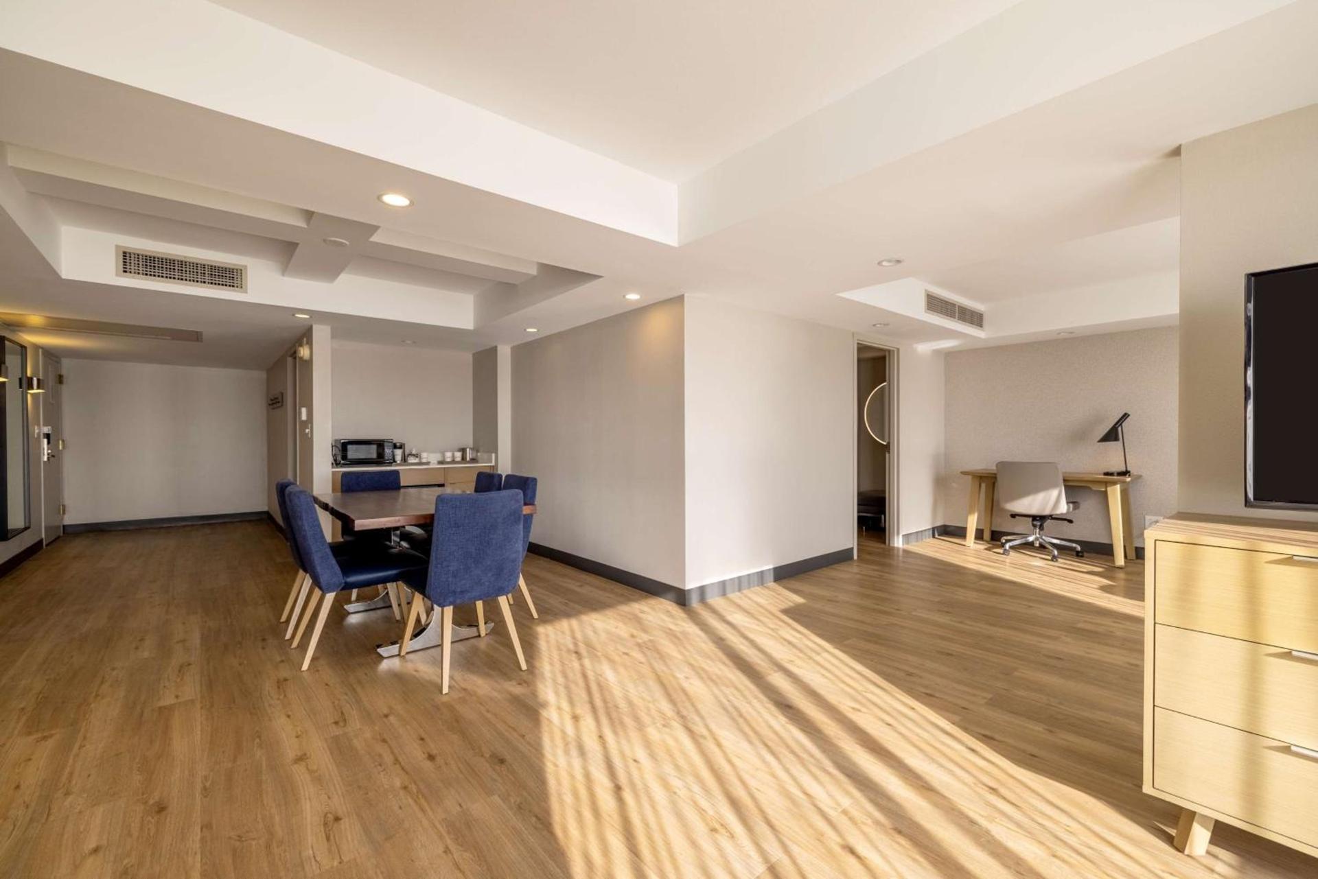 DoubleTree by Hilton Davenport photo 25