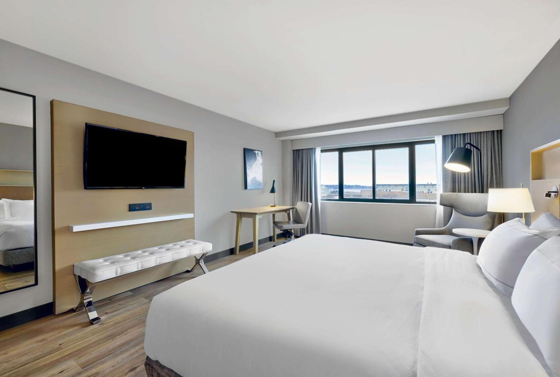 DoubleTree by Hilton Davenport photo 38