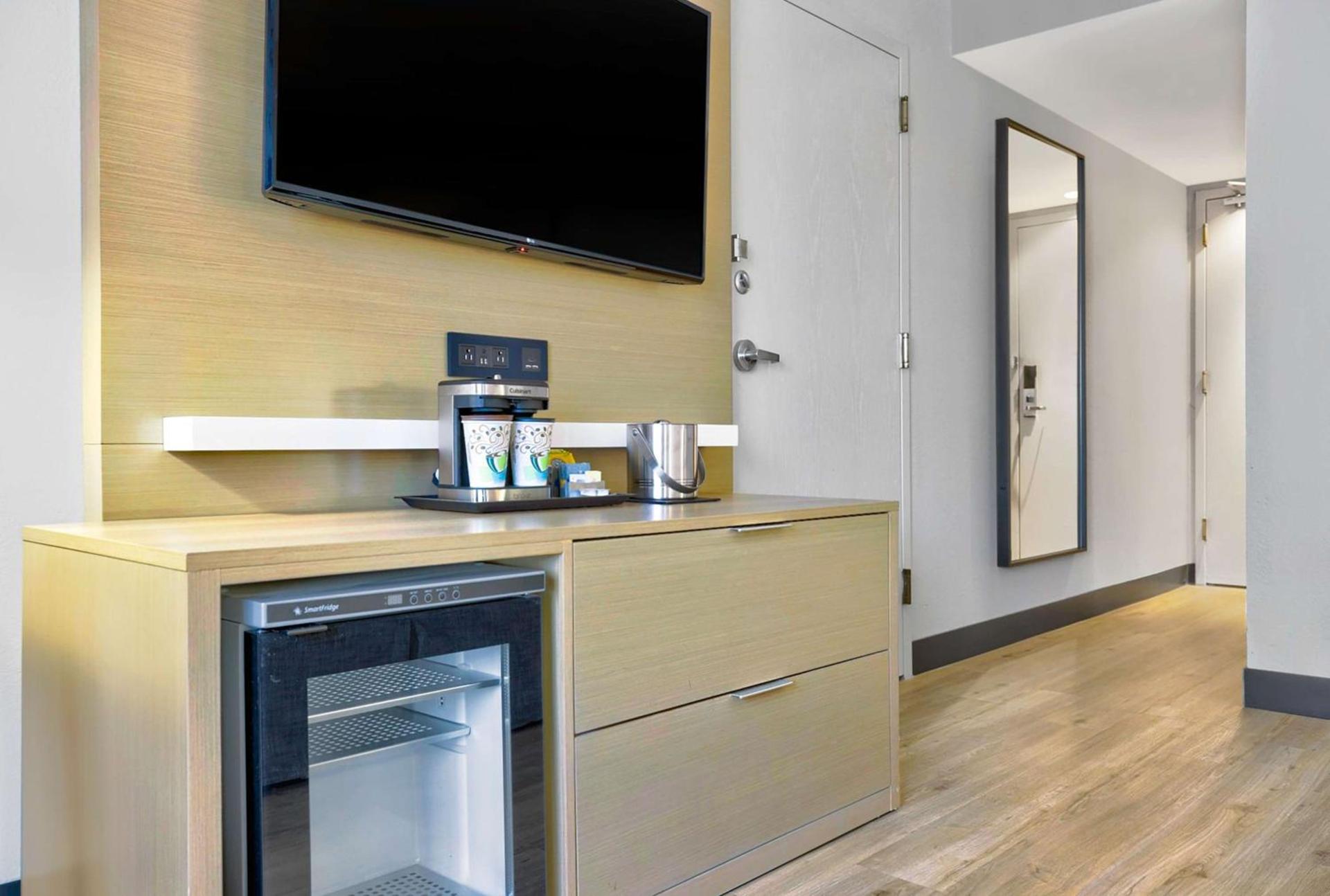 DoubleTree by Hilton Davenport photo 53