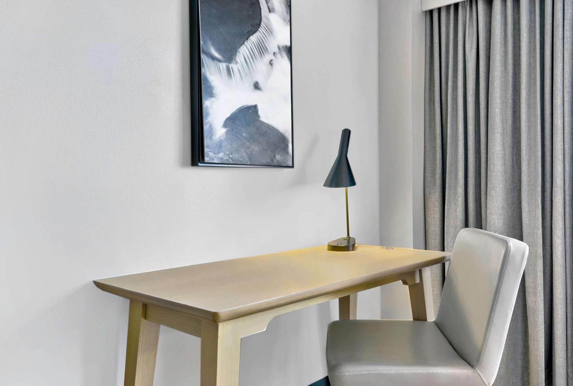DoubleTree by Hilton Davenport photo 56
