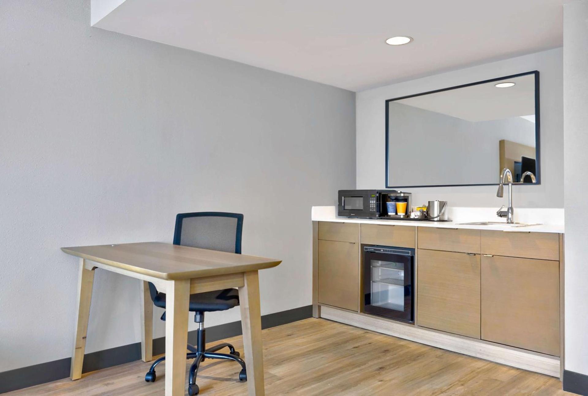 DoubleTree by Hilton Davenport photo 65