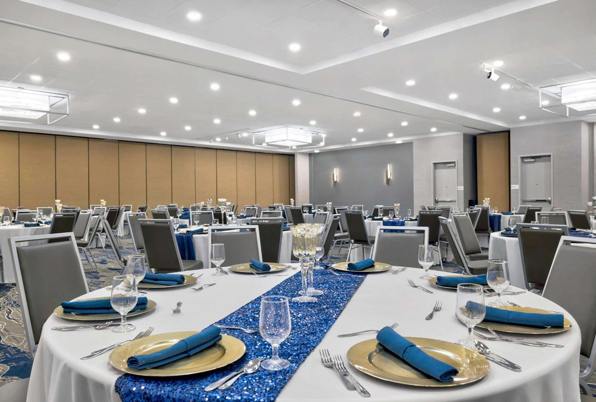 DoubleTree by Hilton Davenport photo 66