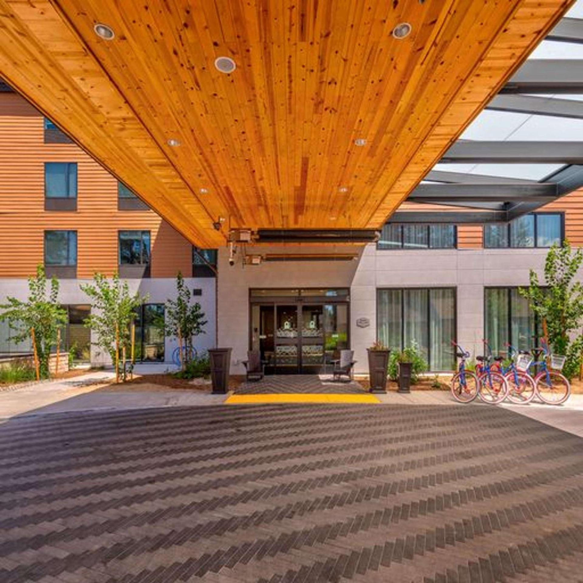 Hampton Inn & Suites South Lake Tahoe photo 6