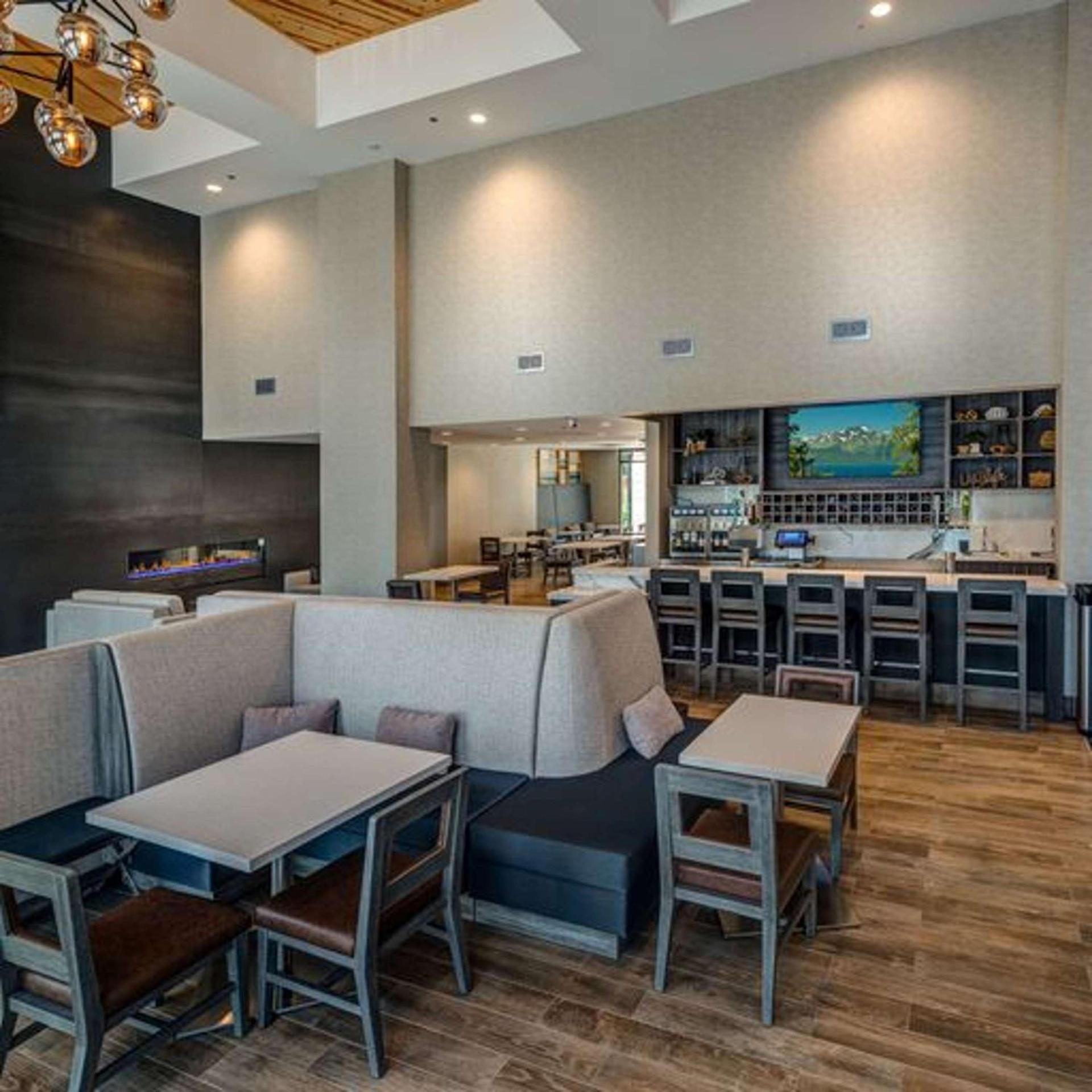 Hampton Inn & Suites South Lake Tahoe photo 8