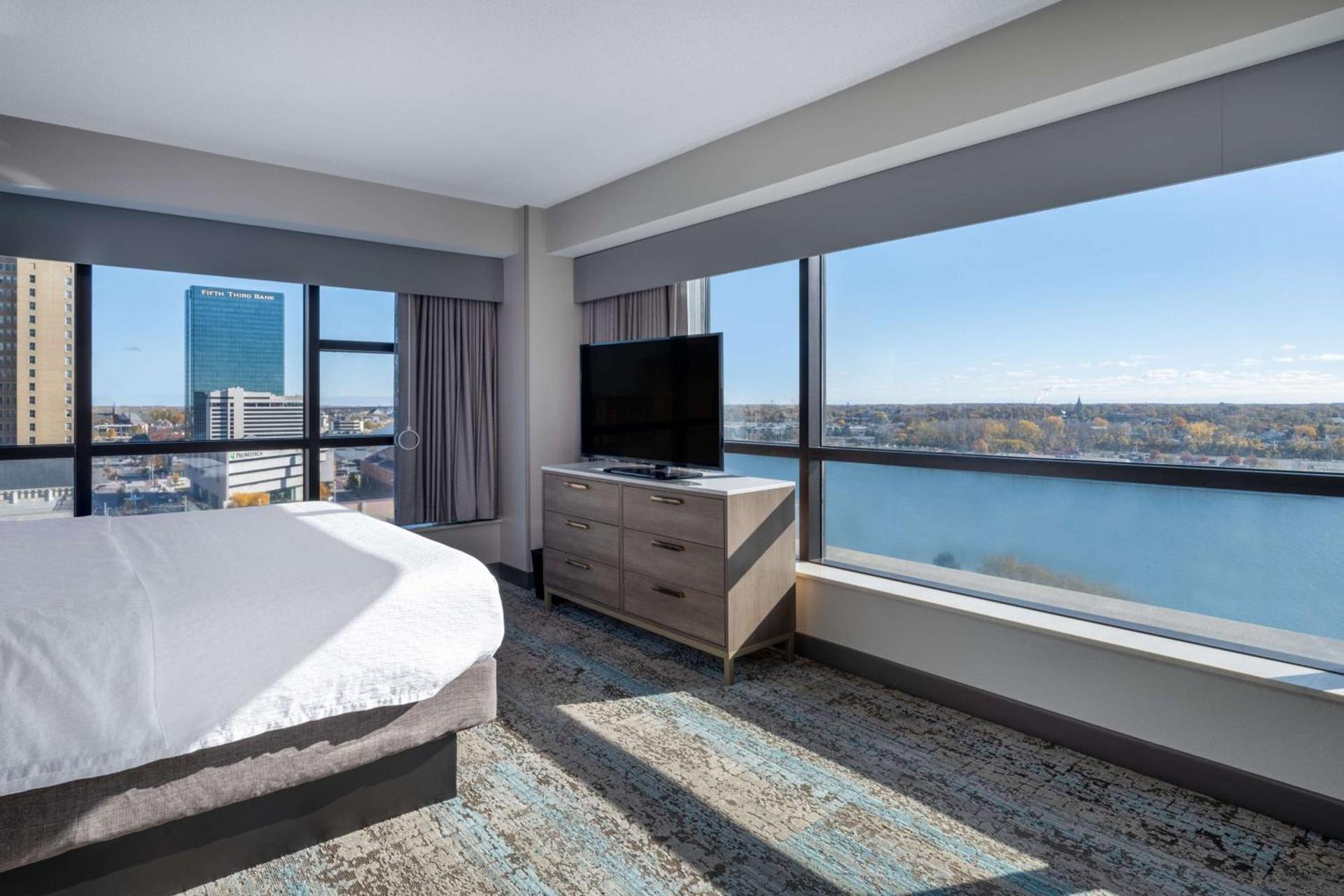 Homewood Suites By Hilton Toledo Downtown photo 47