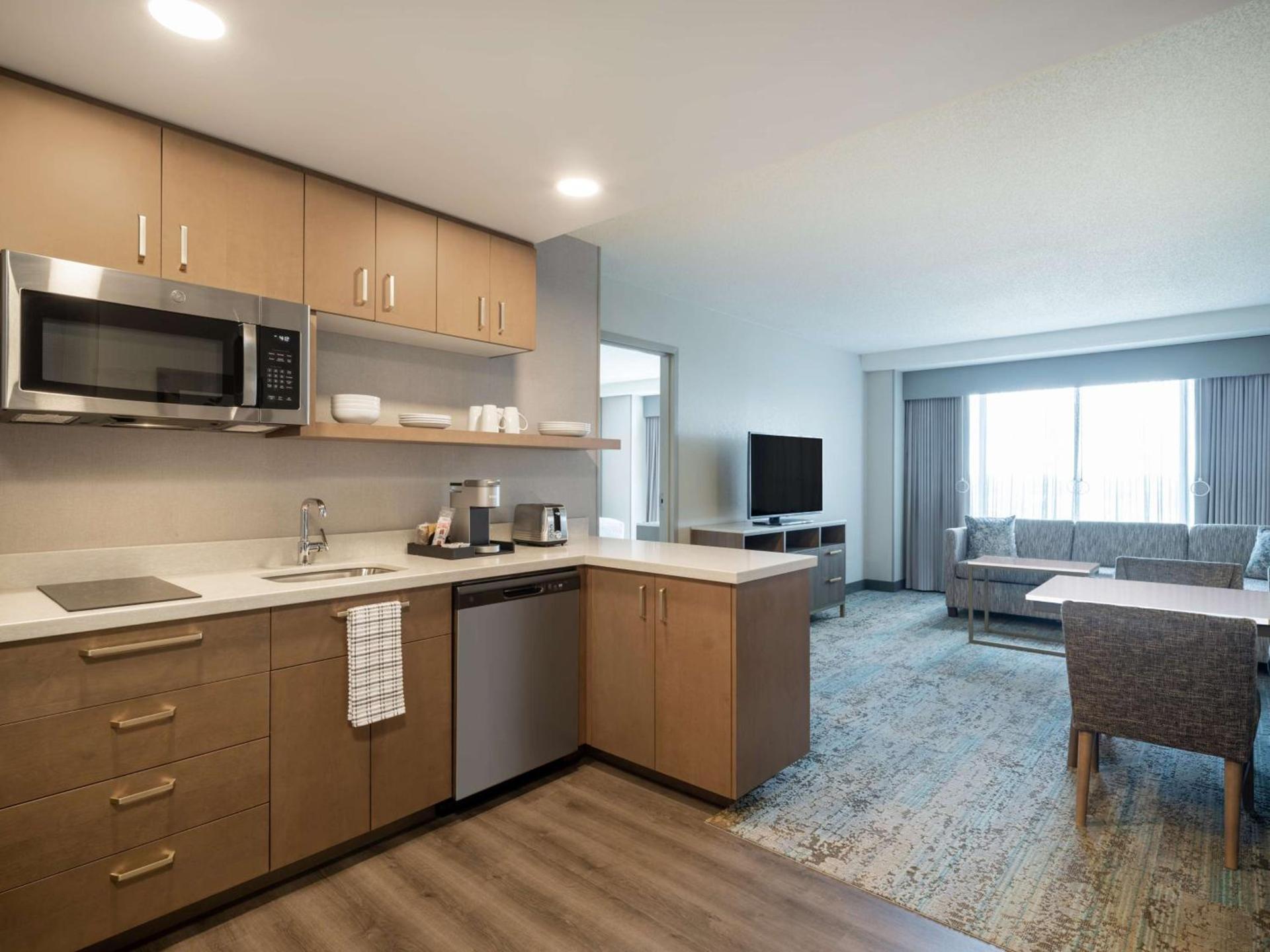 Homewood Suites By Hilton Toledo Downtown photo 62
