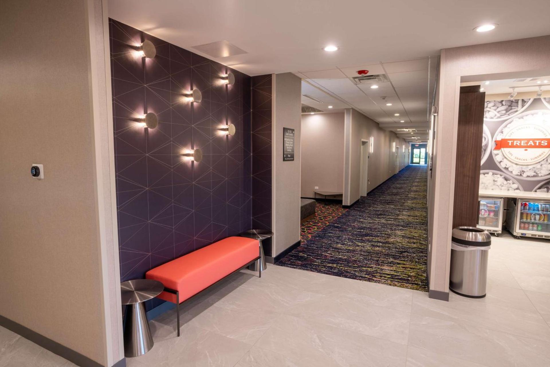 Hampton Inn By Hilton Huntley Chicago photo 5