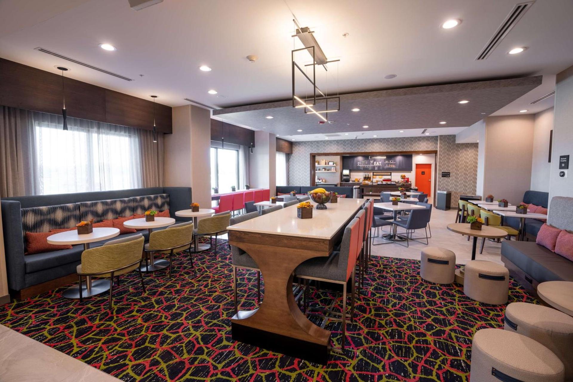 Hampton Inn By Hilton Huntley Chicago photo 9
