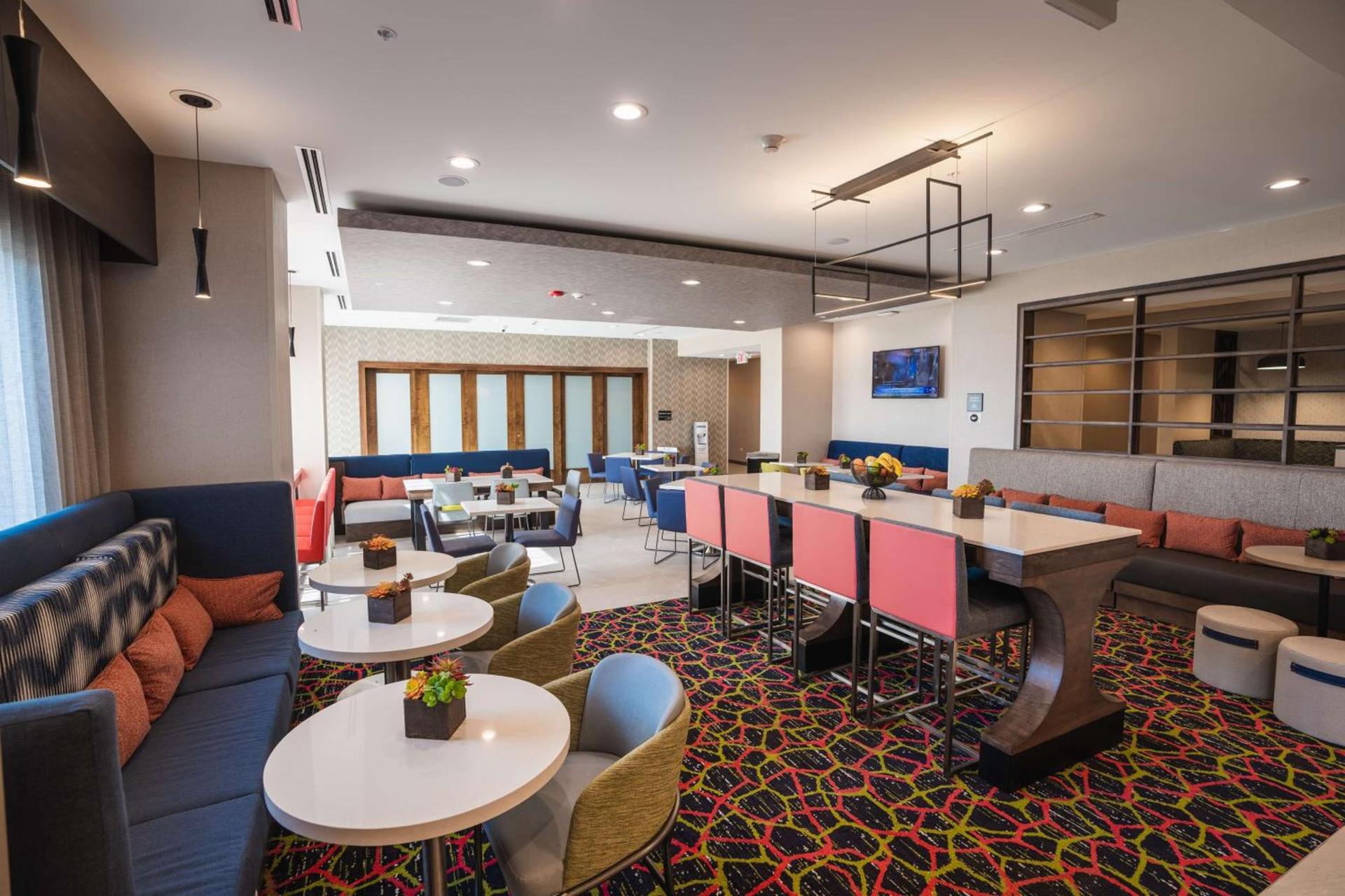 Hampton Inn By Hilton Huntley Chicago photo 6