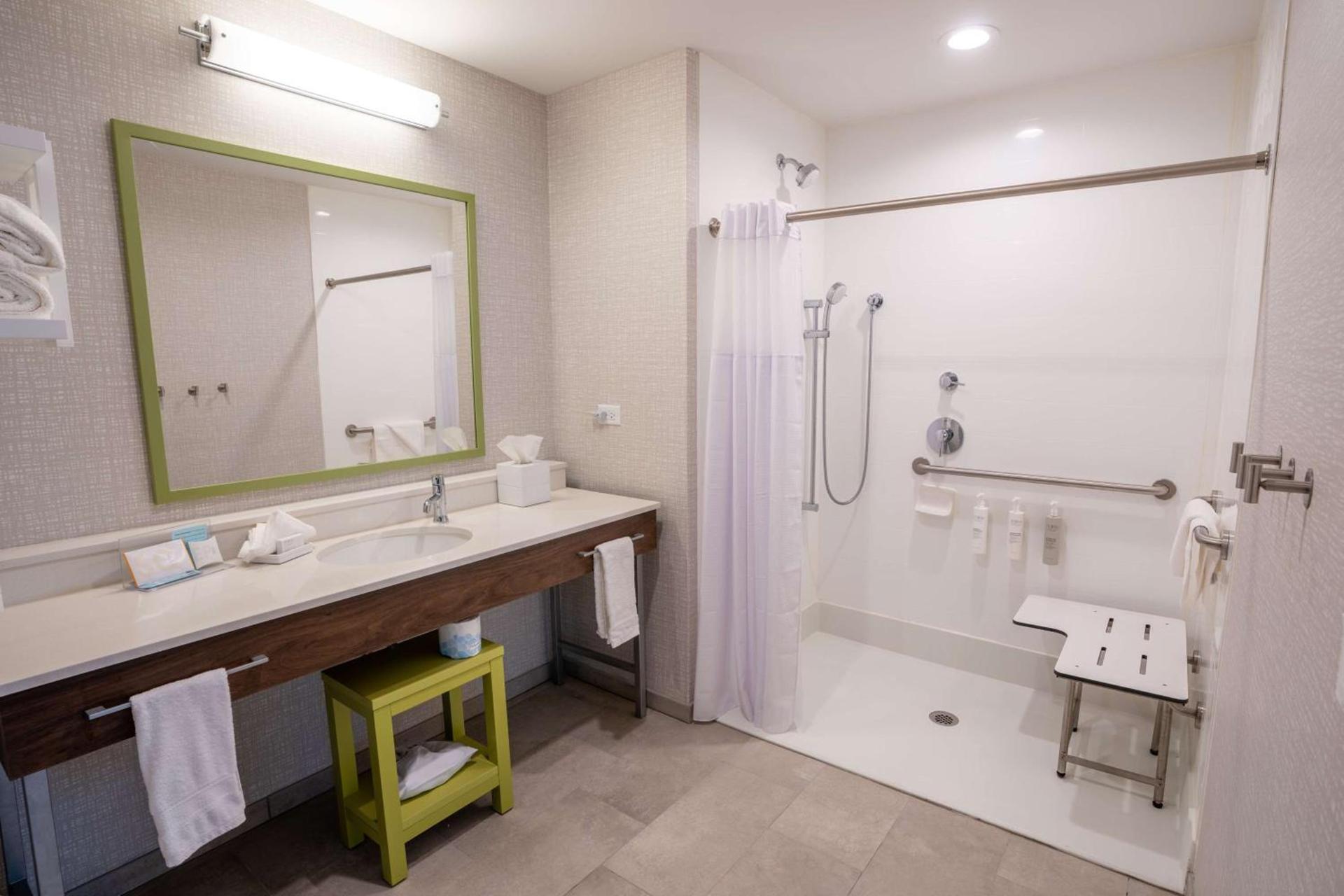 Hampton Inn By Hilton Huntley Chicago photo 16