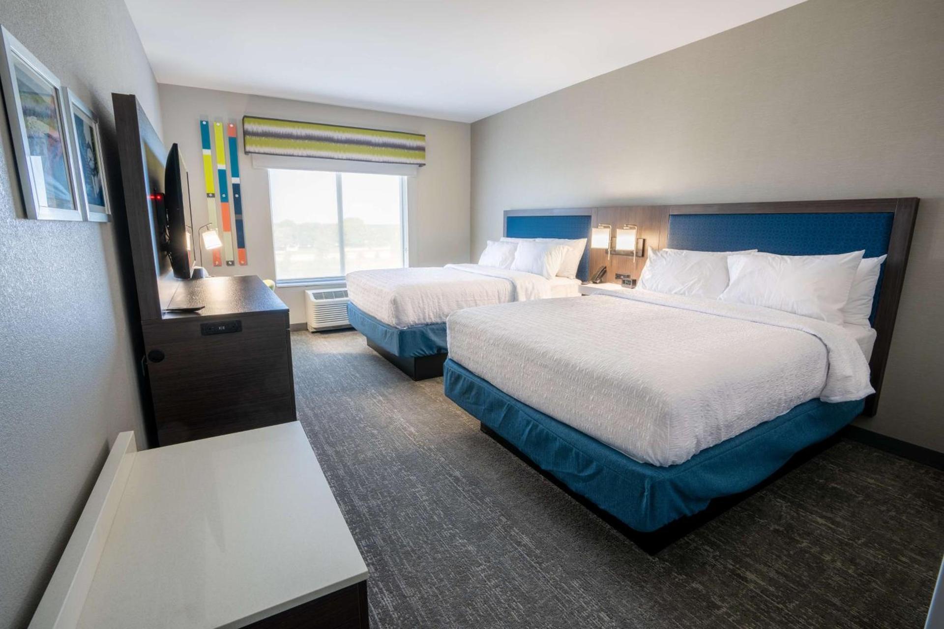 Hampton Inn By Hilton Huntley Chicago photo 25