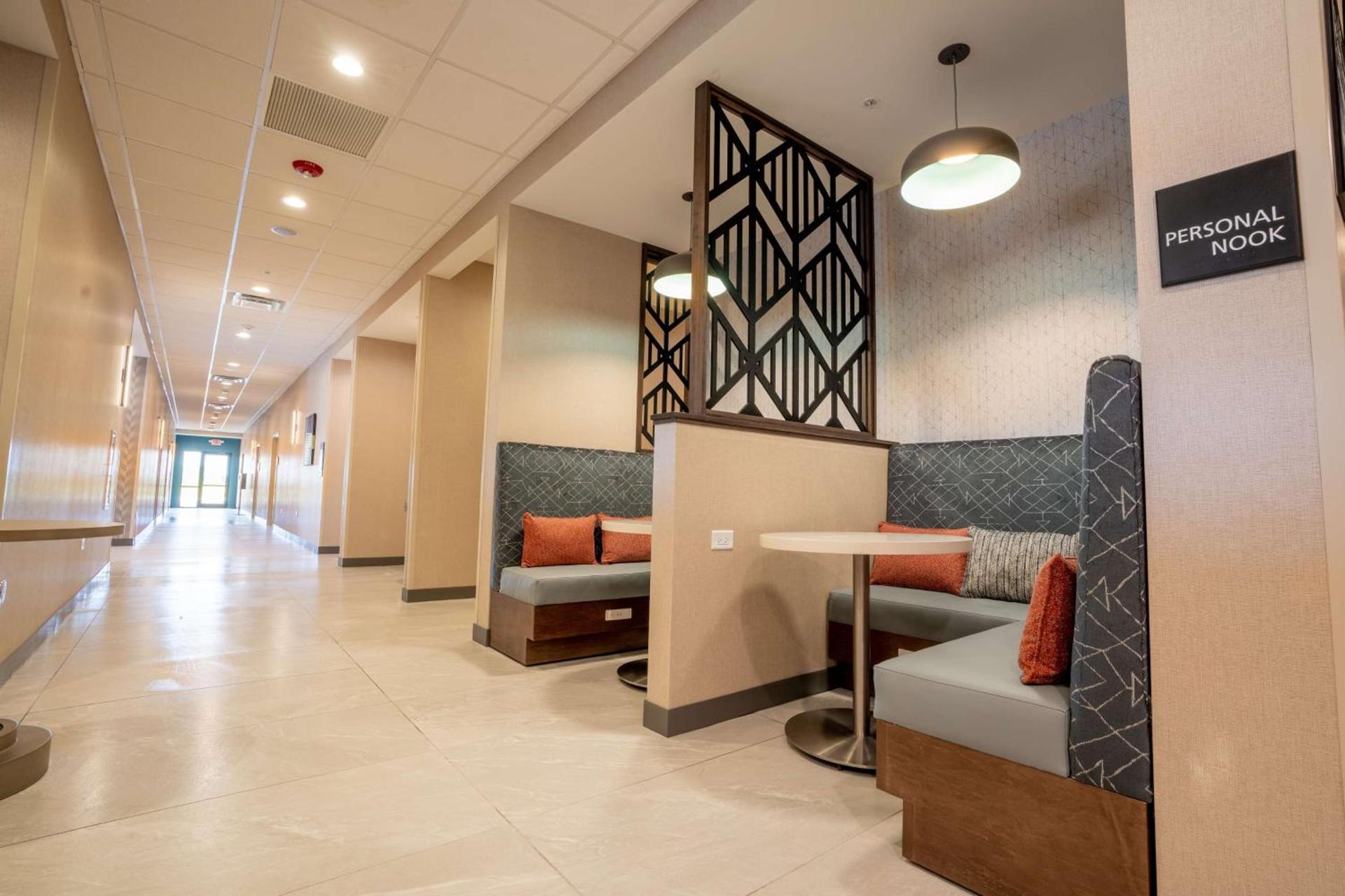 Hampton Inn By Hilton Huntley Chicago photo 29