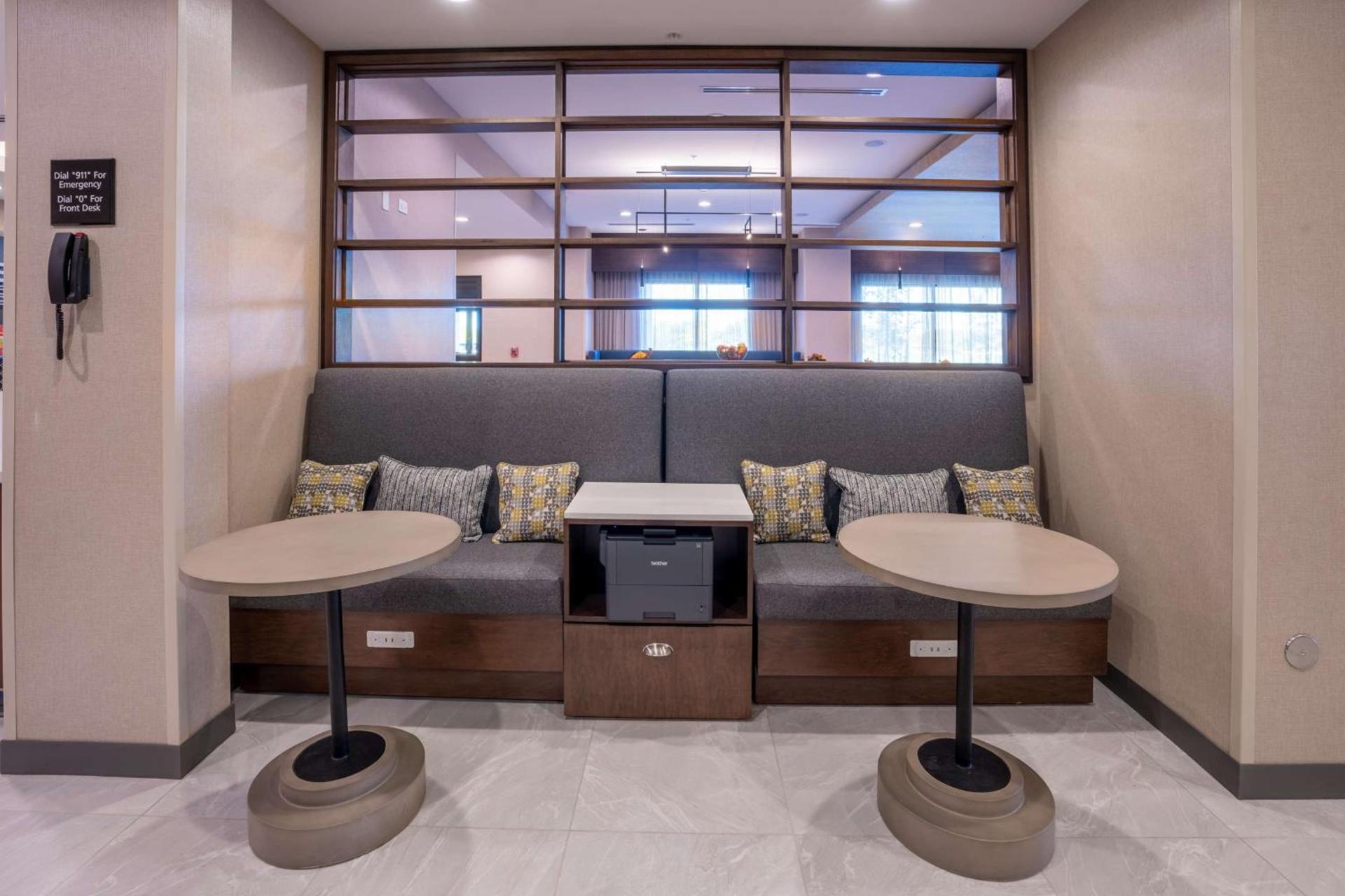 Hampton Inn By Hilton Huntley Chicago photo 31