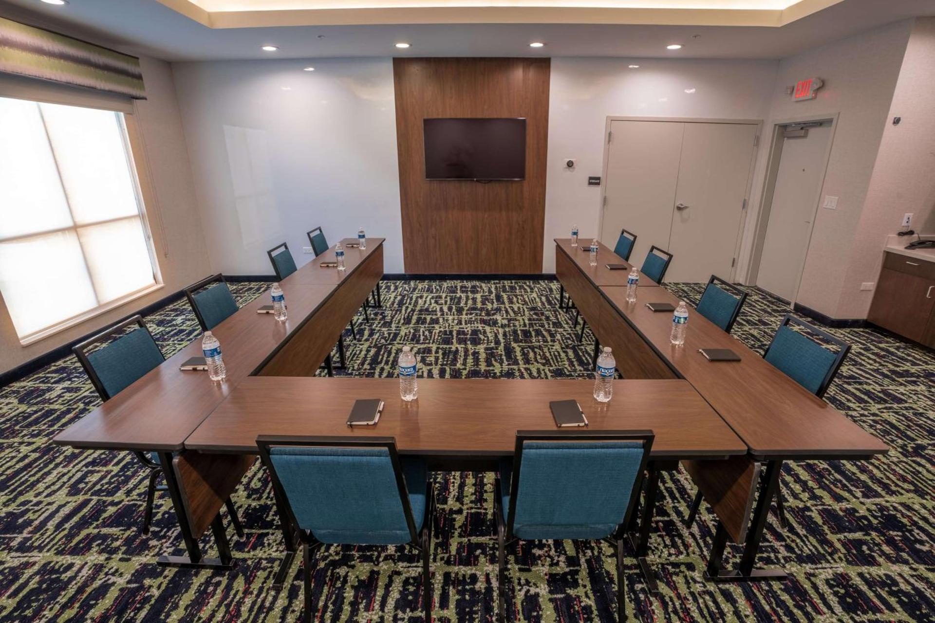 Hampton Inn By Hilton Huntley Chicago photo 30