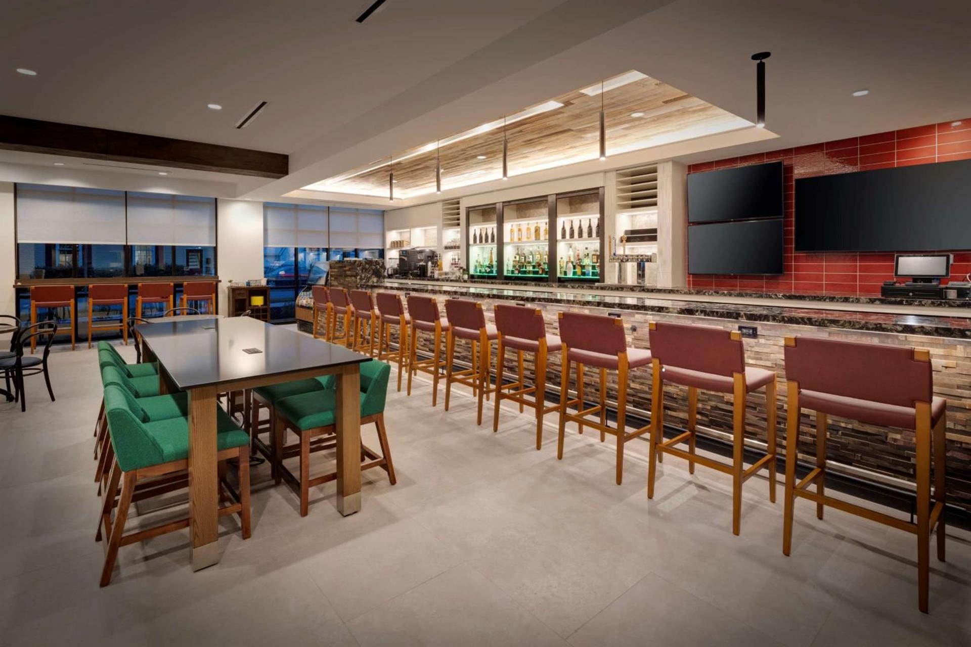 Hilton Garden Inn Haymarket photo 60