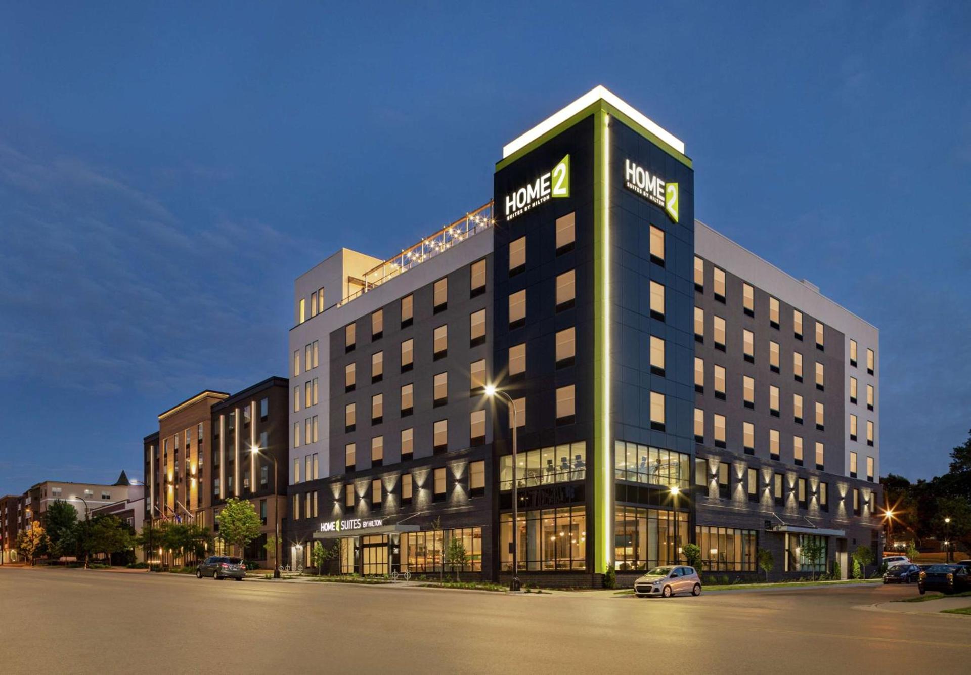 Home2 Suites By Hilton Minneapolis University Area photo 1
