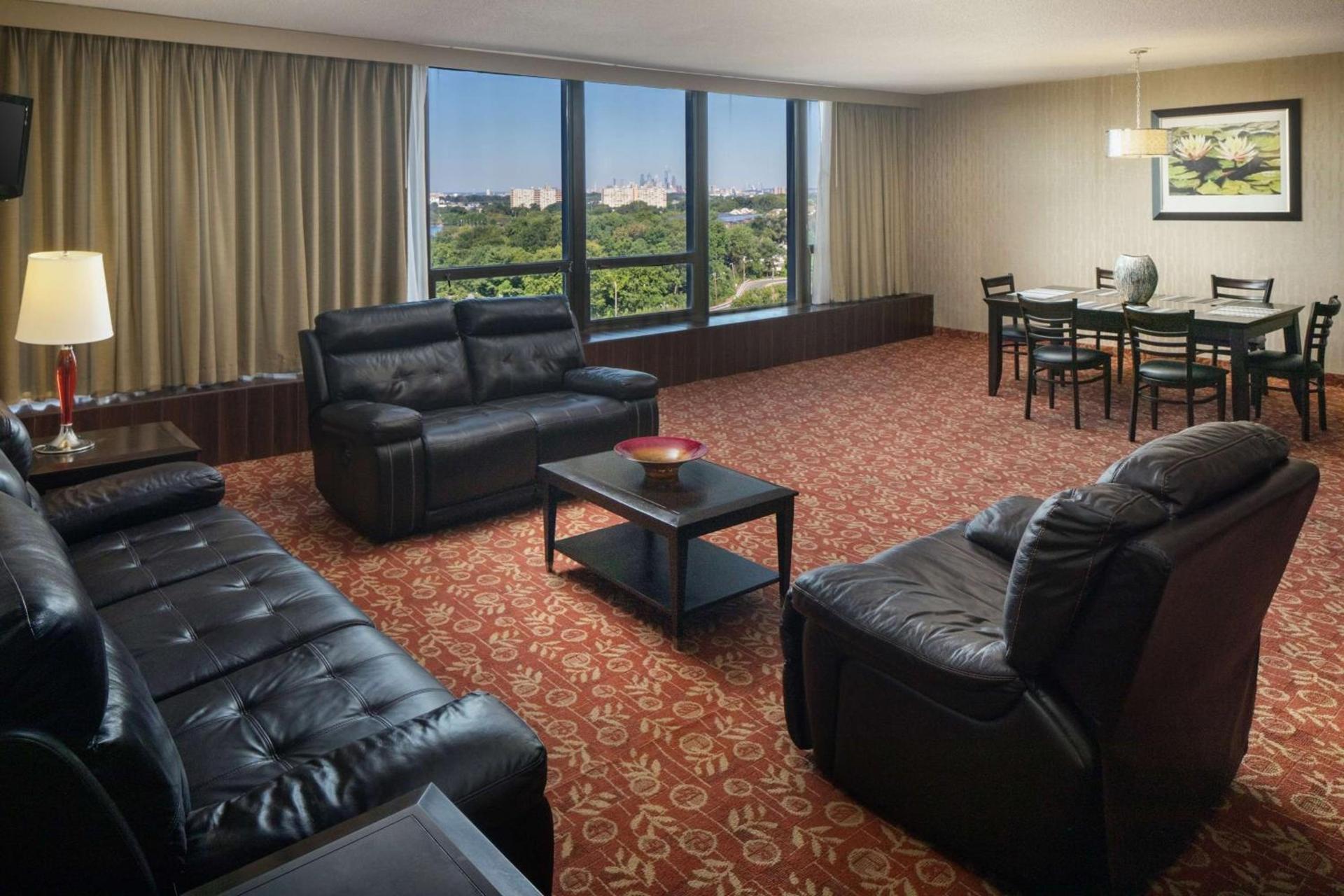 DoubleTree by Hilton Cherry Hill Philadelphia photo 13